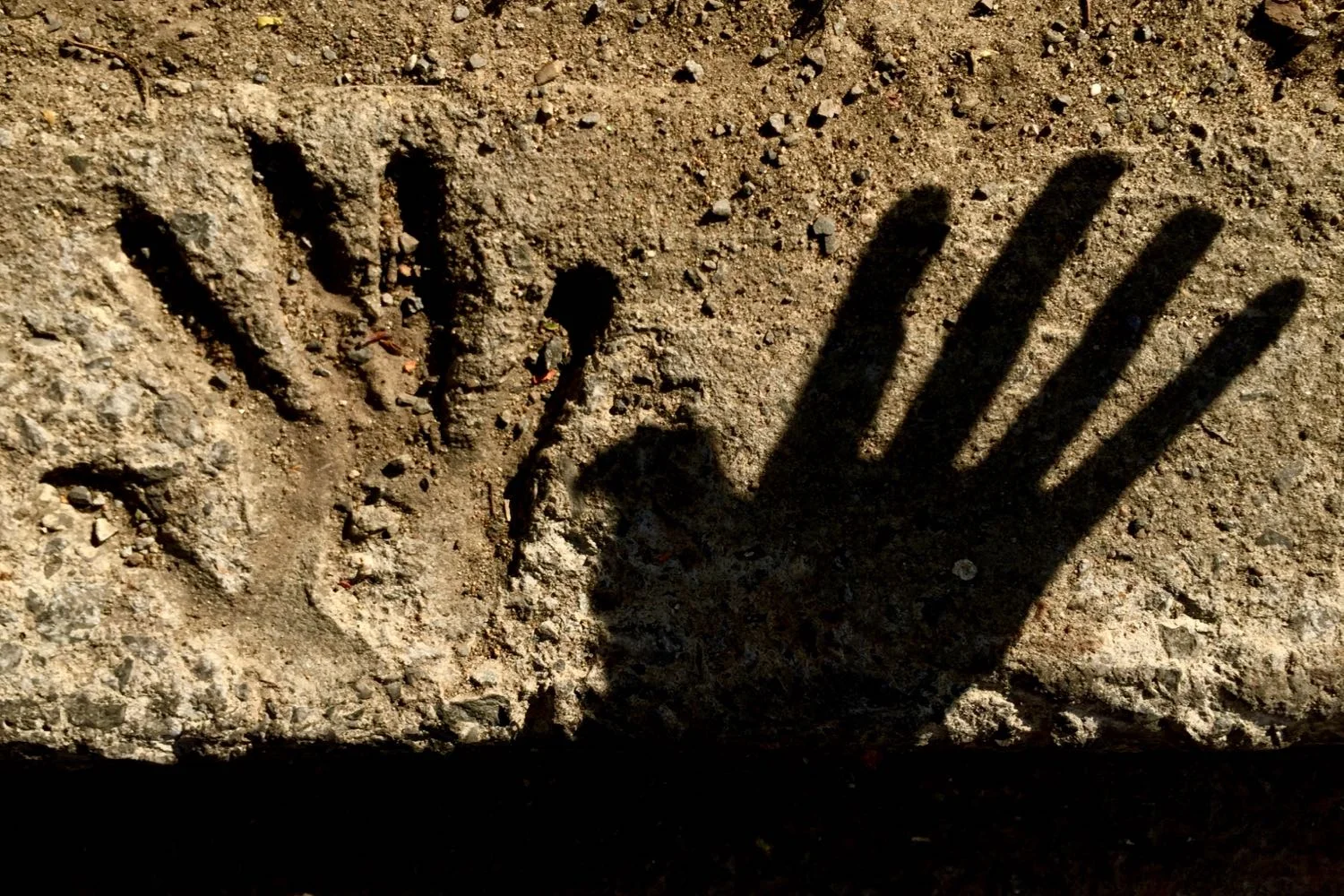 Hand print and shadow - 1.jpg