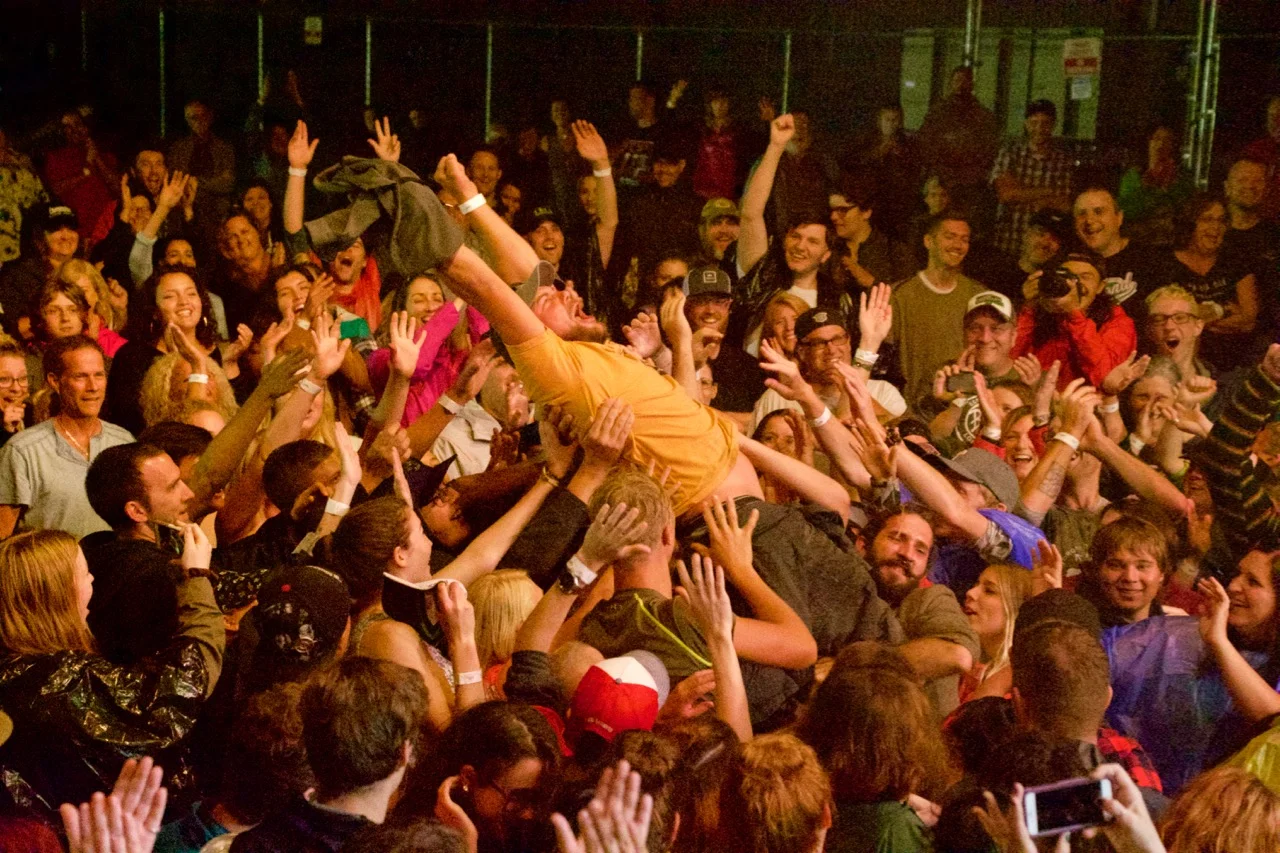 Crowdsurfer at Tweed 'Front Yard Shindig'