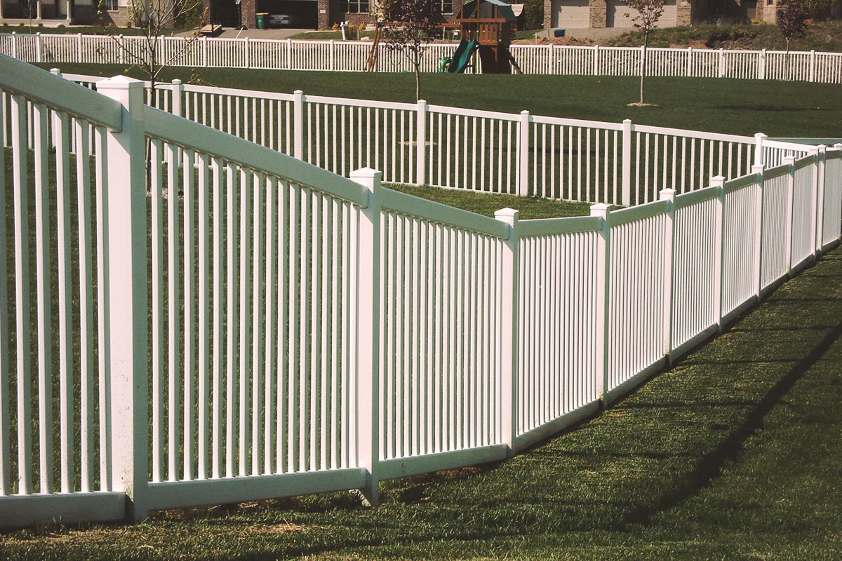 2-rail picket, flat top