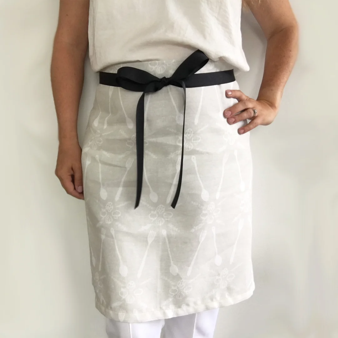 akHOME Herbal Apron
