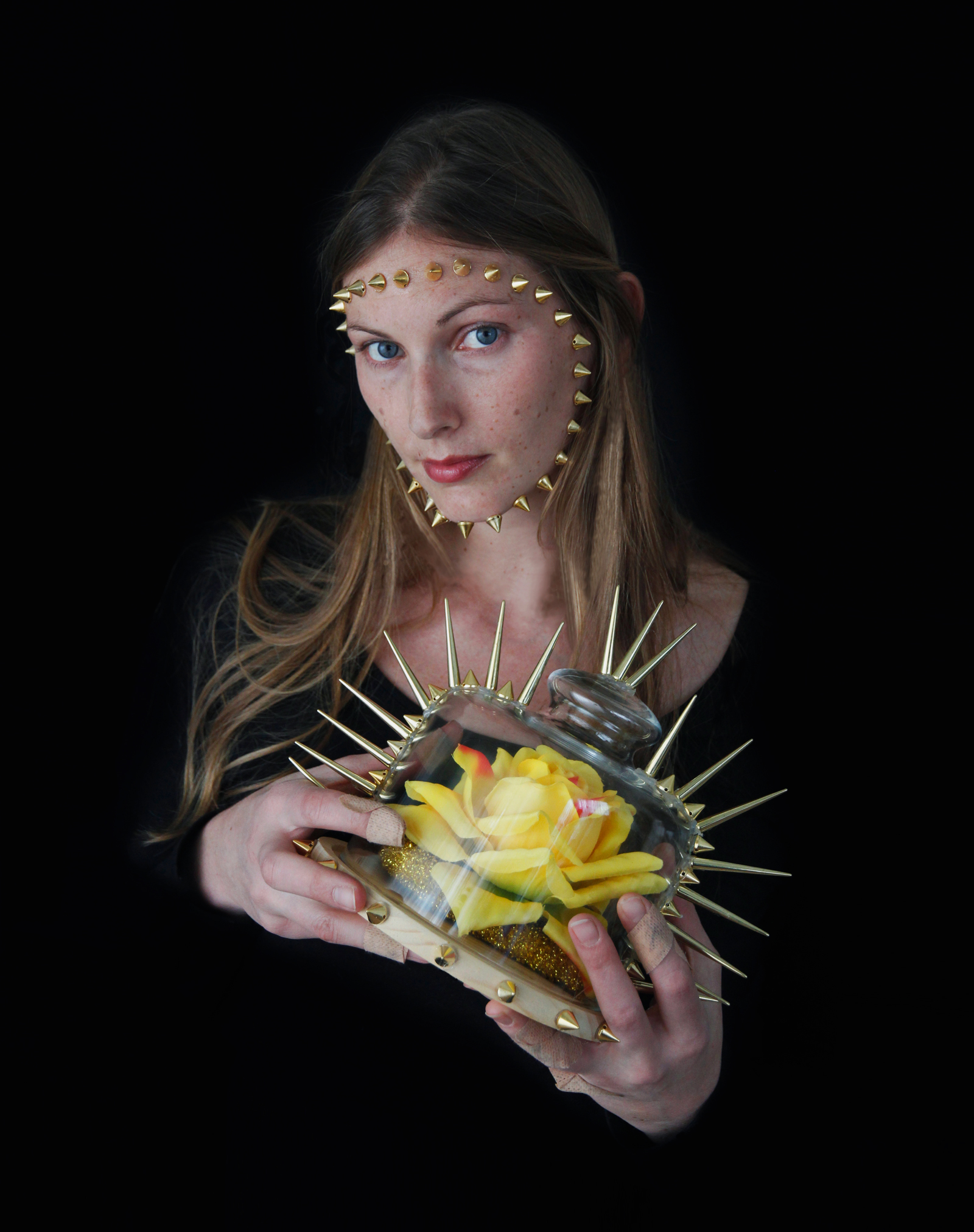 'The gift' 100x90 cm, Diasec photographic print