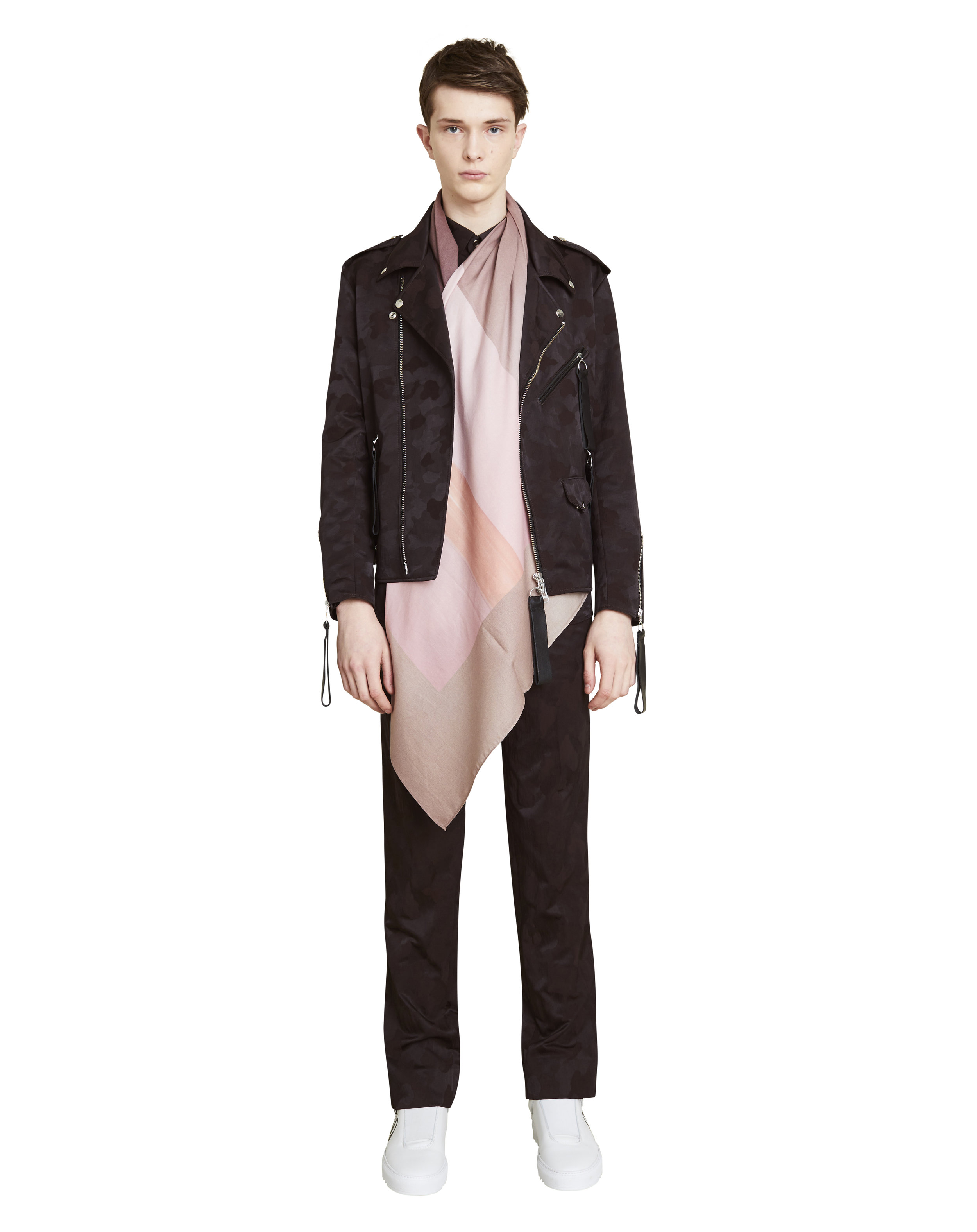MATTHEW MILLER_WEB TYLER CAMO.jpg