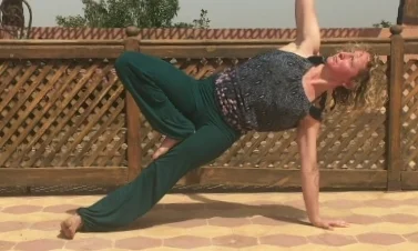 Twist and Flow Yoga Sequence