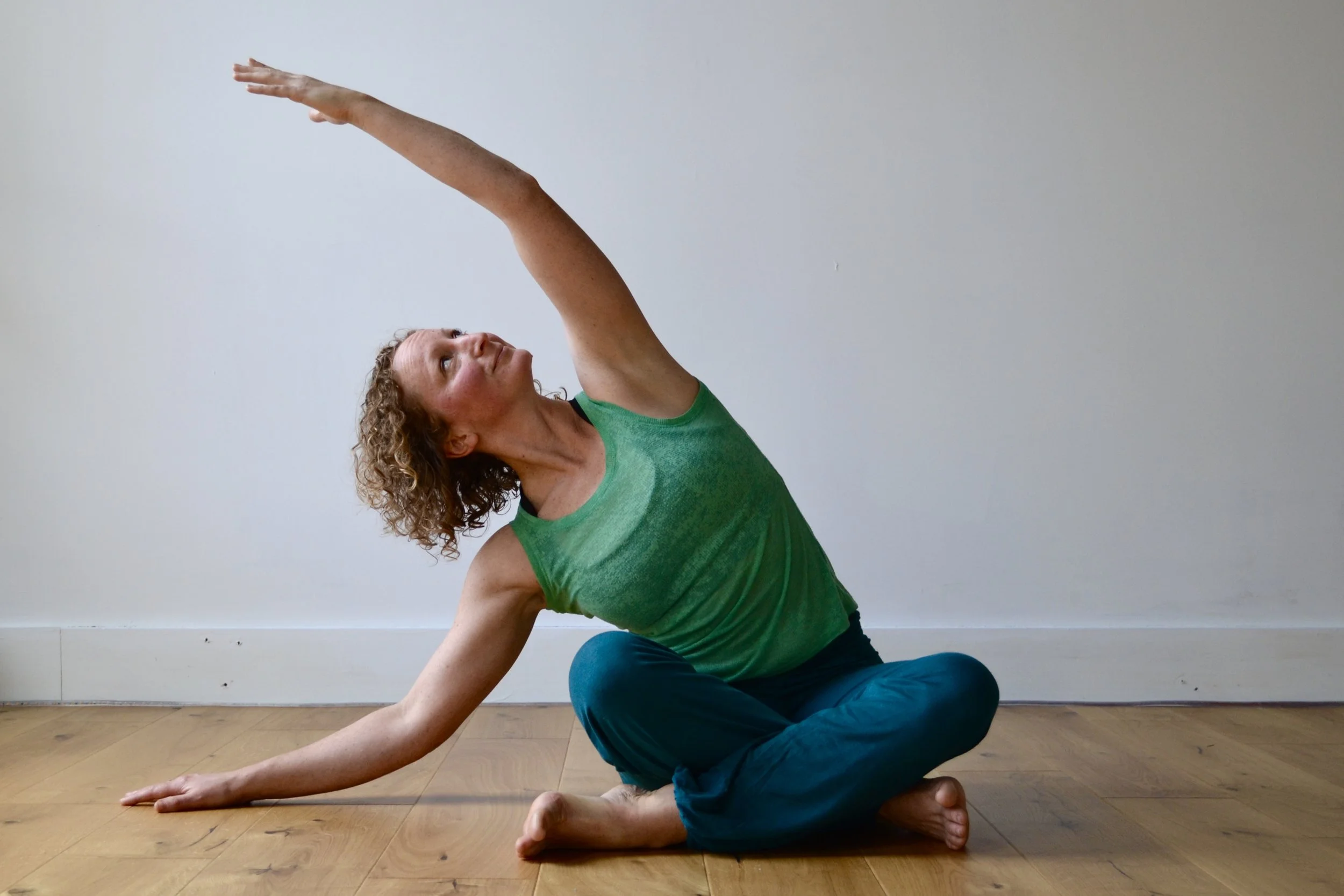 AROMA YOGA - Neck & Shoulders