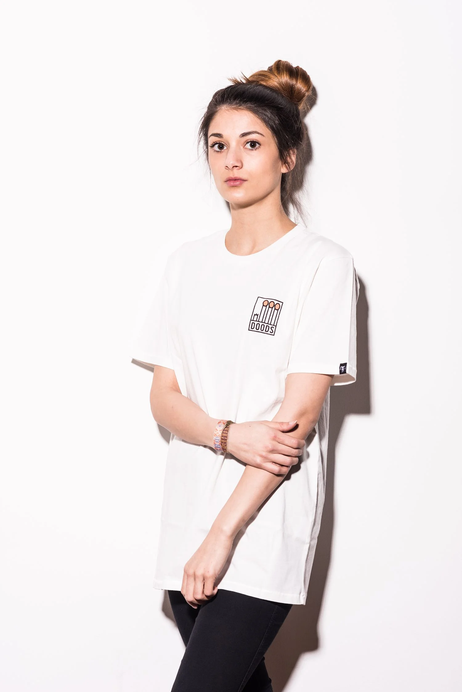 Wild Wood Gallery & Store model Melina