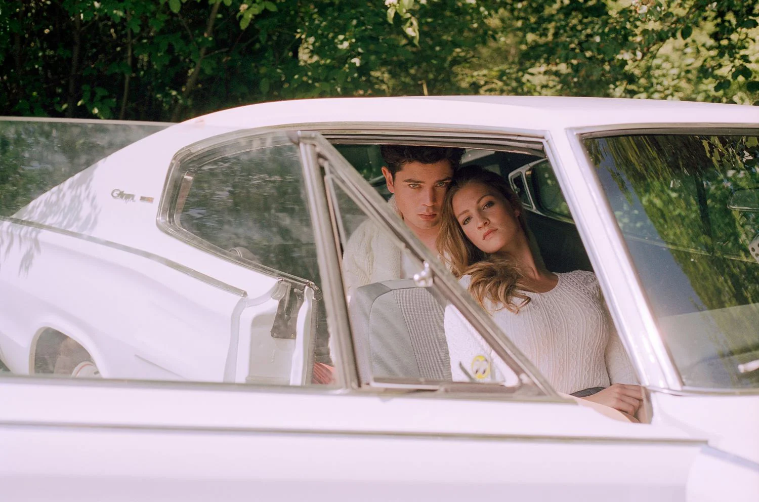 models Hannah & Dominik hair & make-up Sabine Bierschenk styling Corinna Saric car Alex