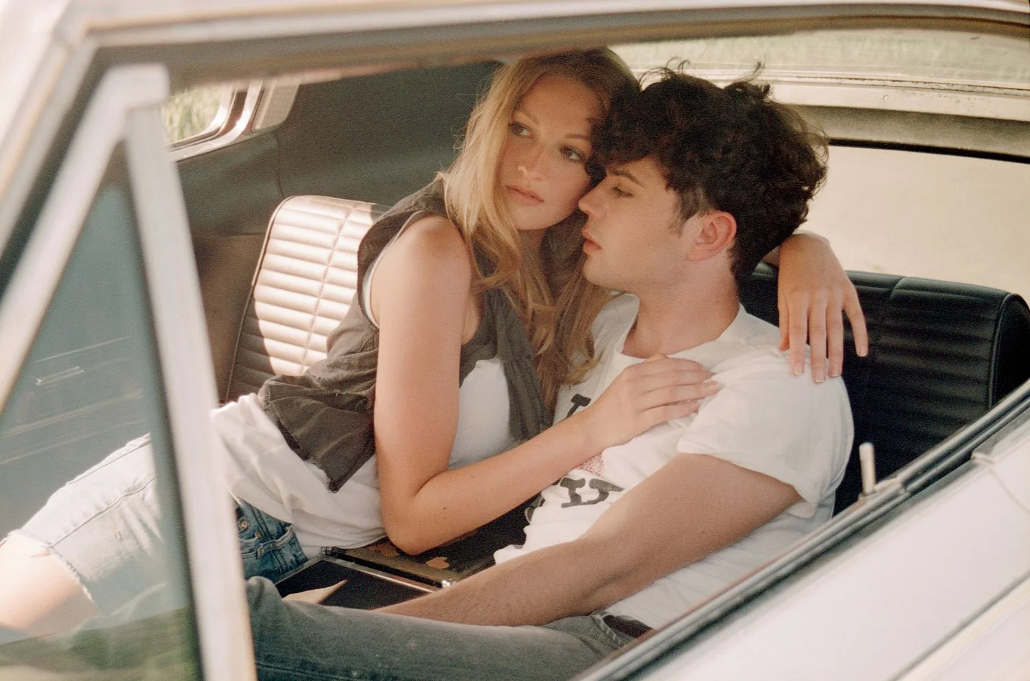 models Hannah & Dominik hair & make-up Sabine Bierschenk styling Corinna Saric car Alex