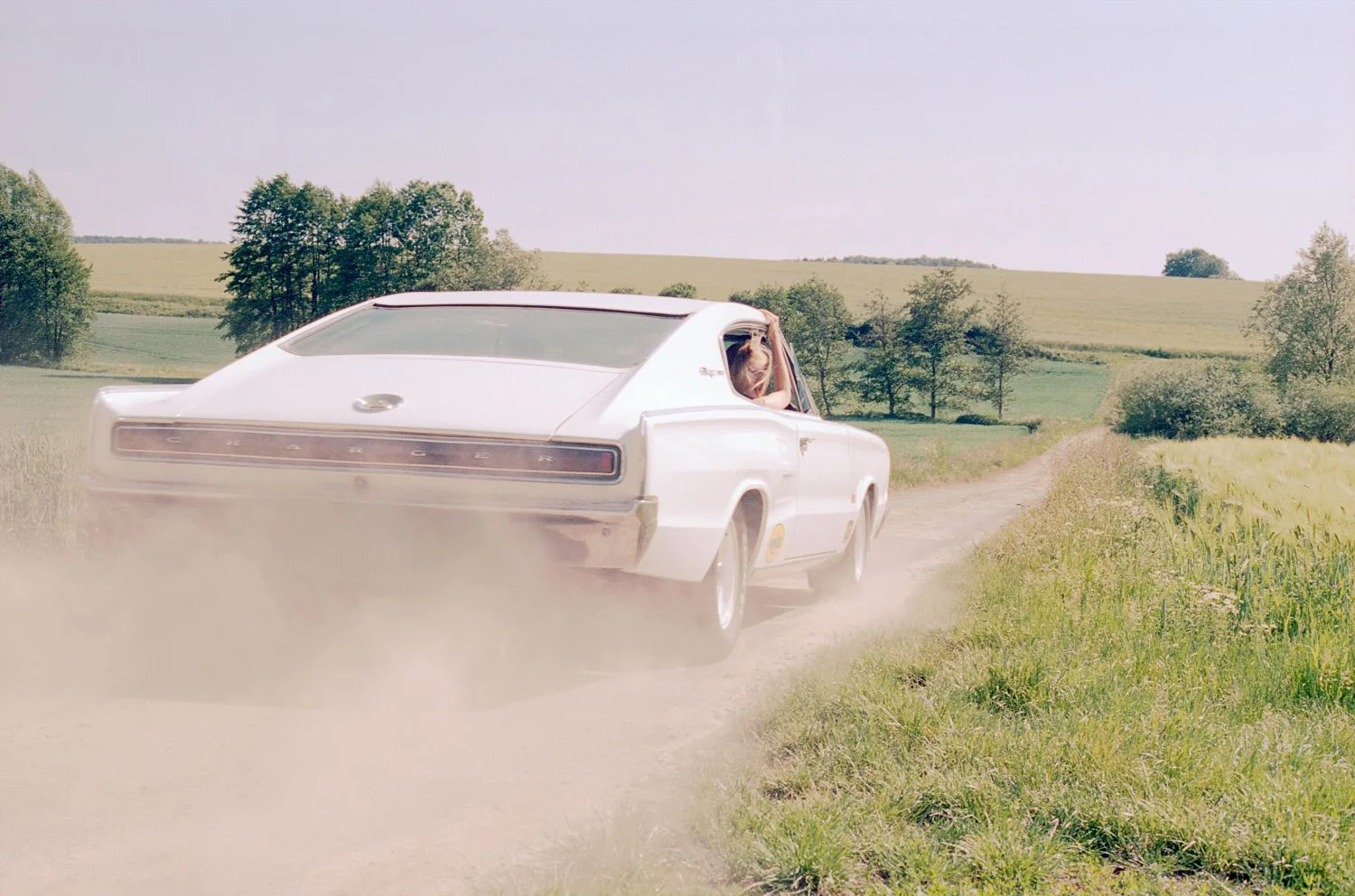 models Hannah & Dominik hair & make-up Sabine Bierschenk styling Corinna Saric car Alex