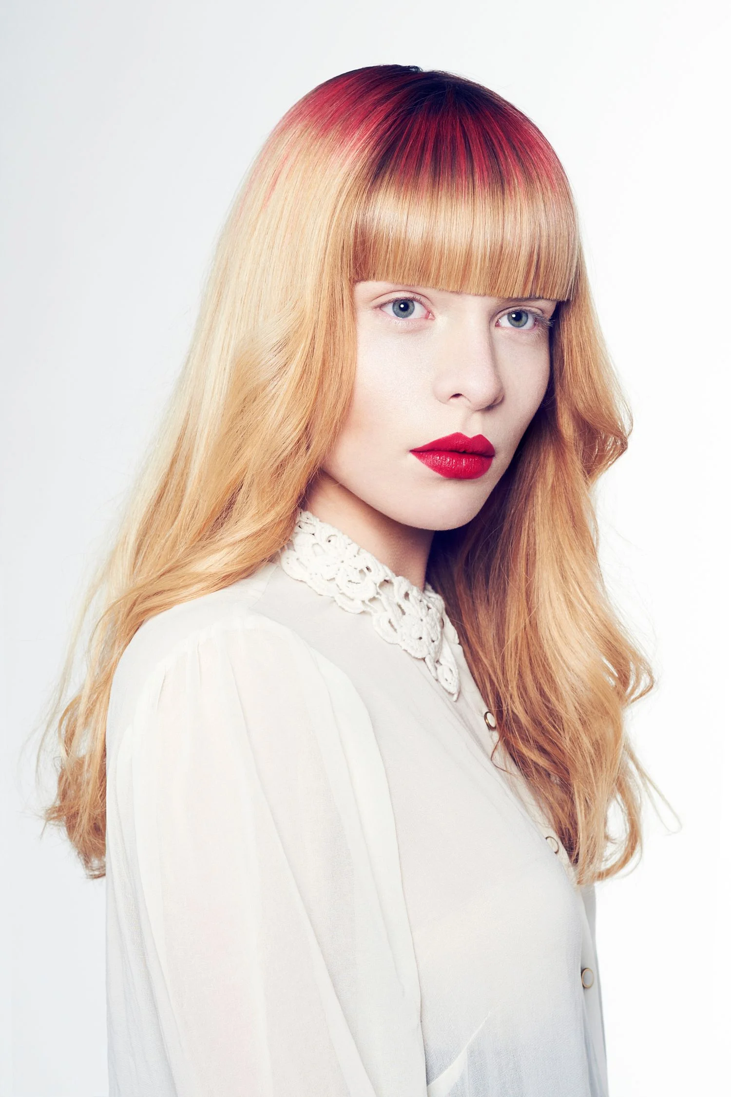 model Marlene hair Marco Arena & Team make-up Anette Zieske / Döndü Avan Taka a look into the gallery !