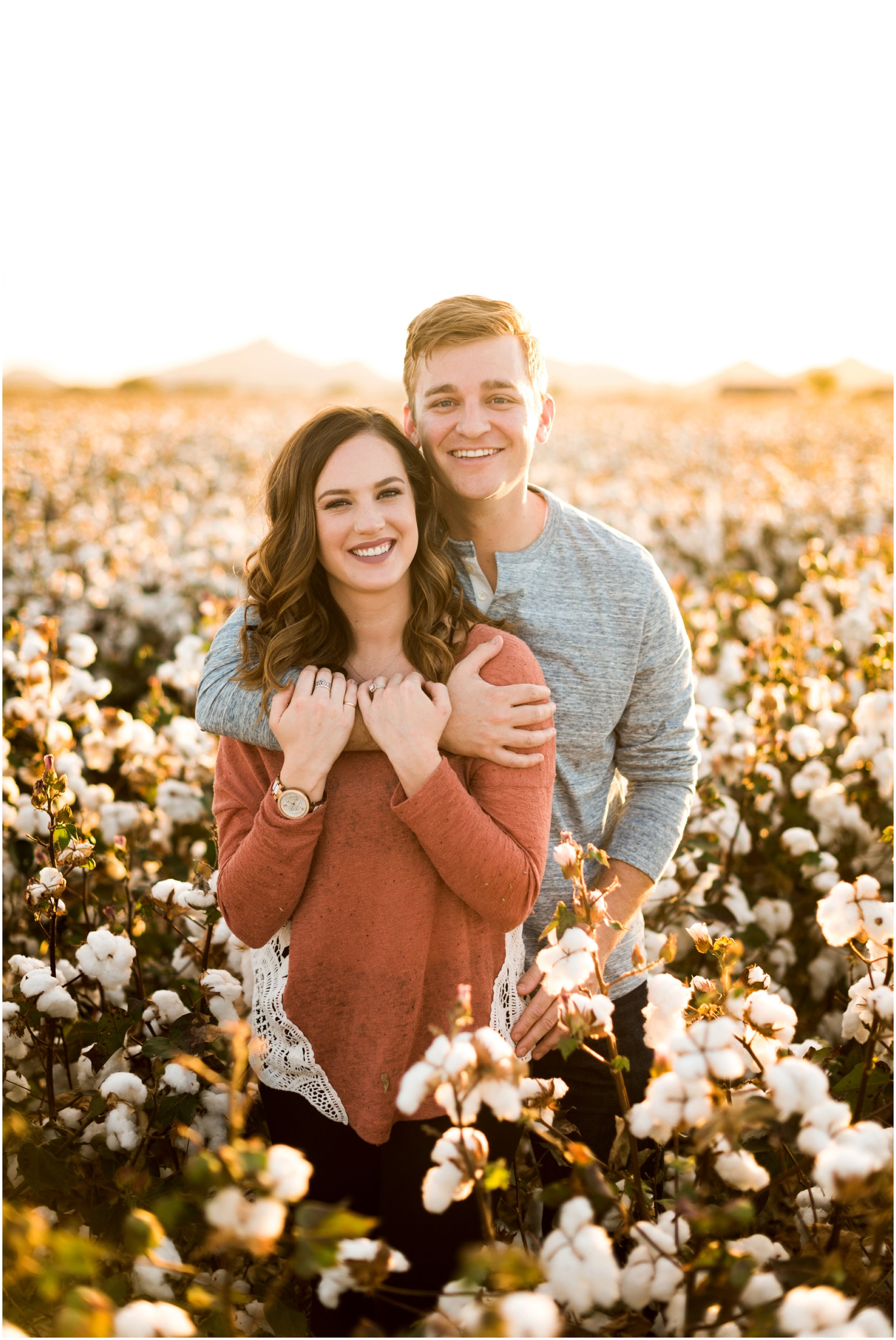 10CottonFieldEngagmentPhotos.jpg