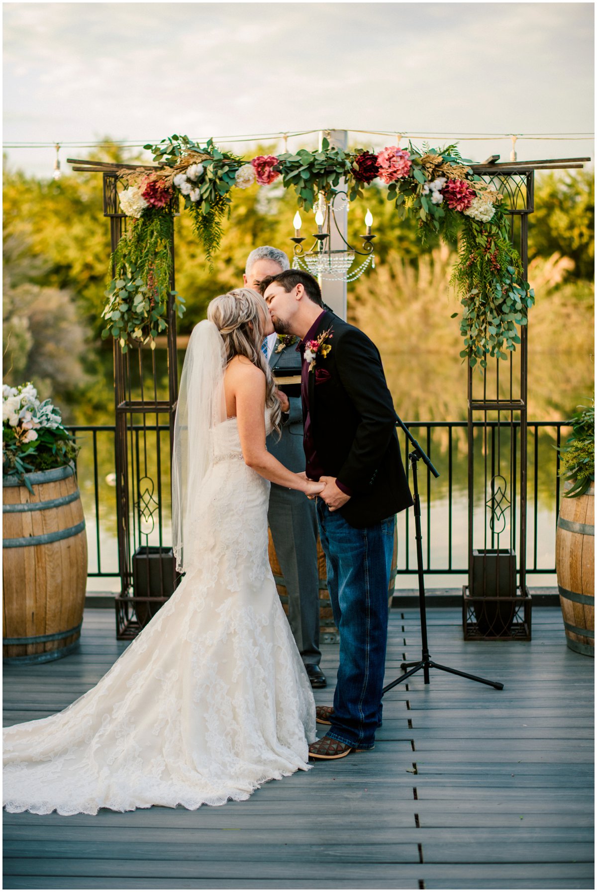 WindmillWineryLakeHouseWedding13.JPG