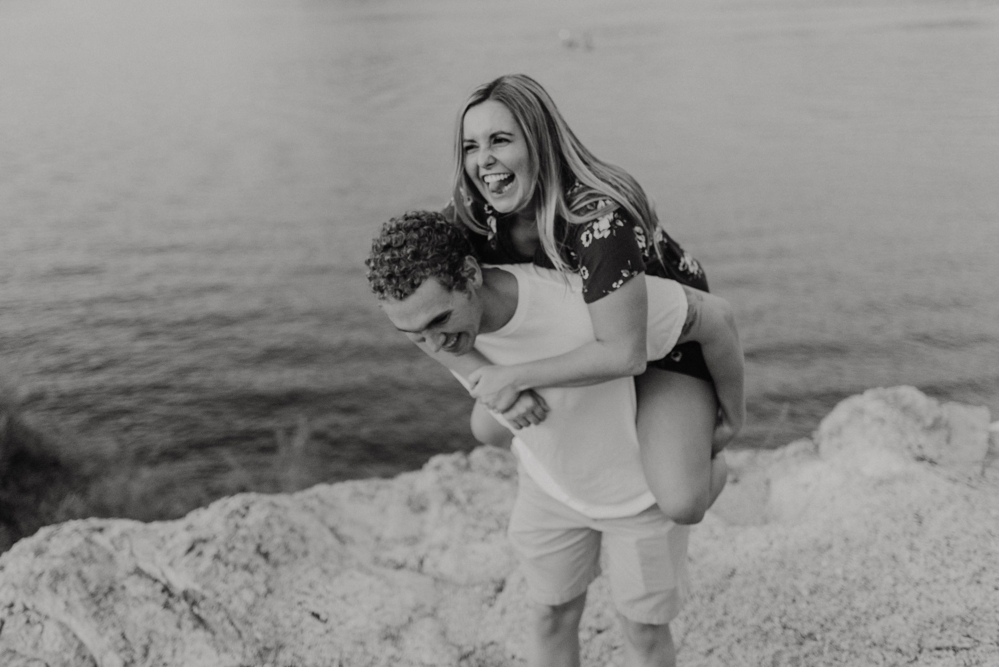 Engagement photo inspiration at Canyon Lake in Arizona.