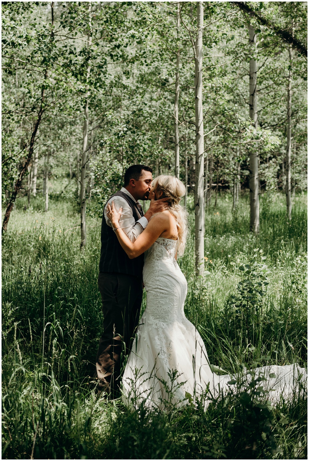Outdoor wedding in Steamboat, Colorado documented with photojournalism