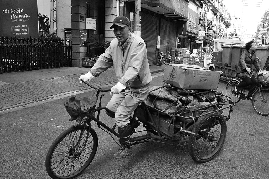 shanghai3_bw.jpg