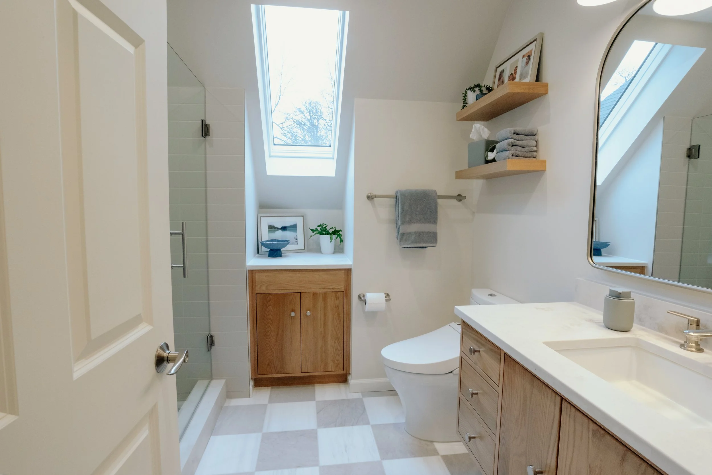 Simply Serene Primary Bathroom