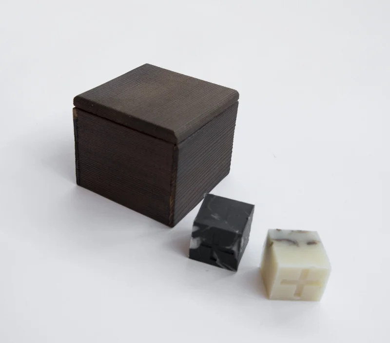 Cedar soap box for pearl+ Luxury Soap