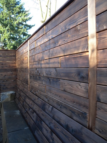 Custom fence with angled back