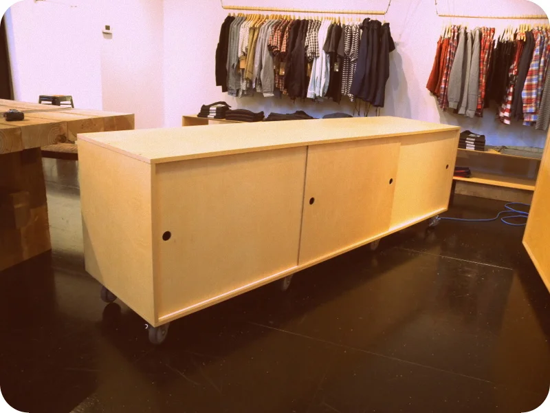 Credenza with 3 sliding doors
