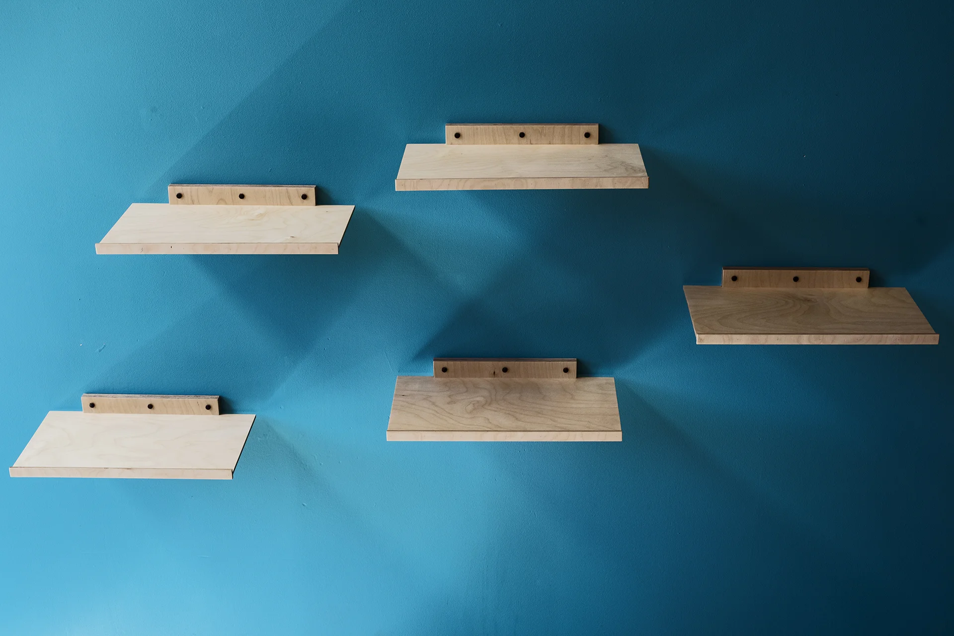 Floating shelves
