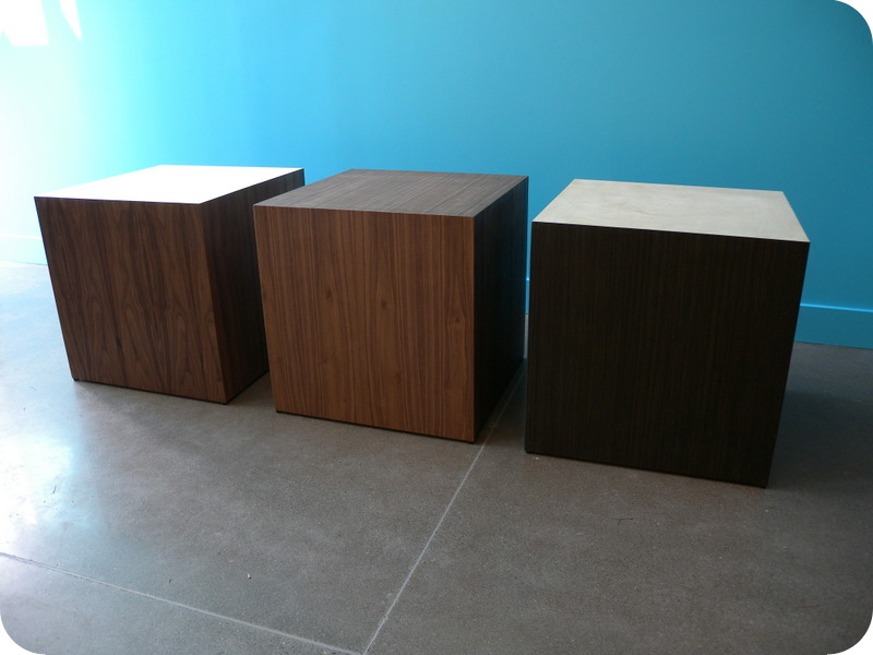 Modular display units