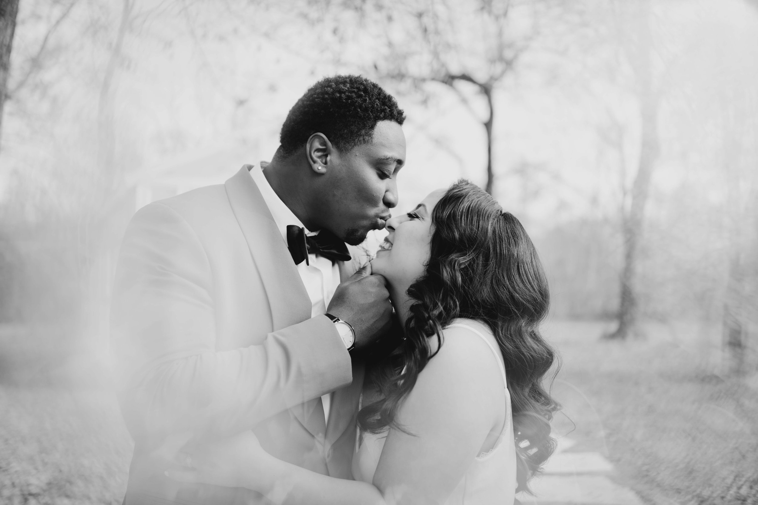 Houston Area Elopement Photos at The Oak Atelier photographed by J. Andrade Visual Arts