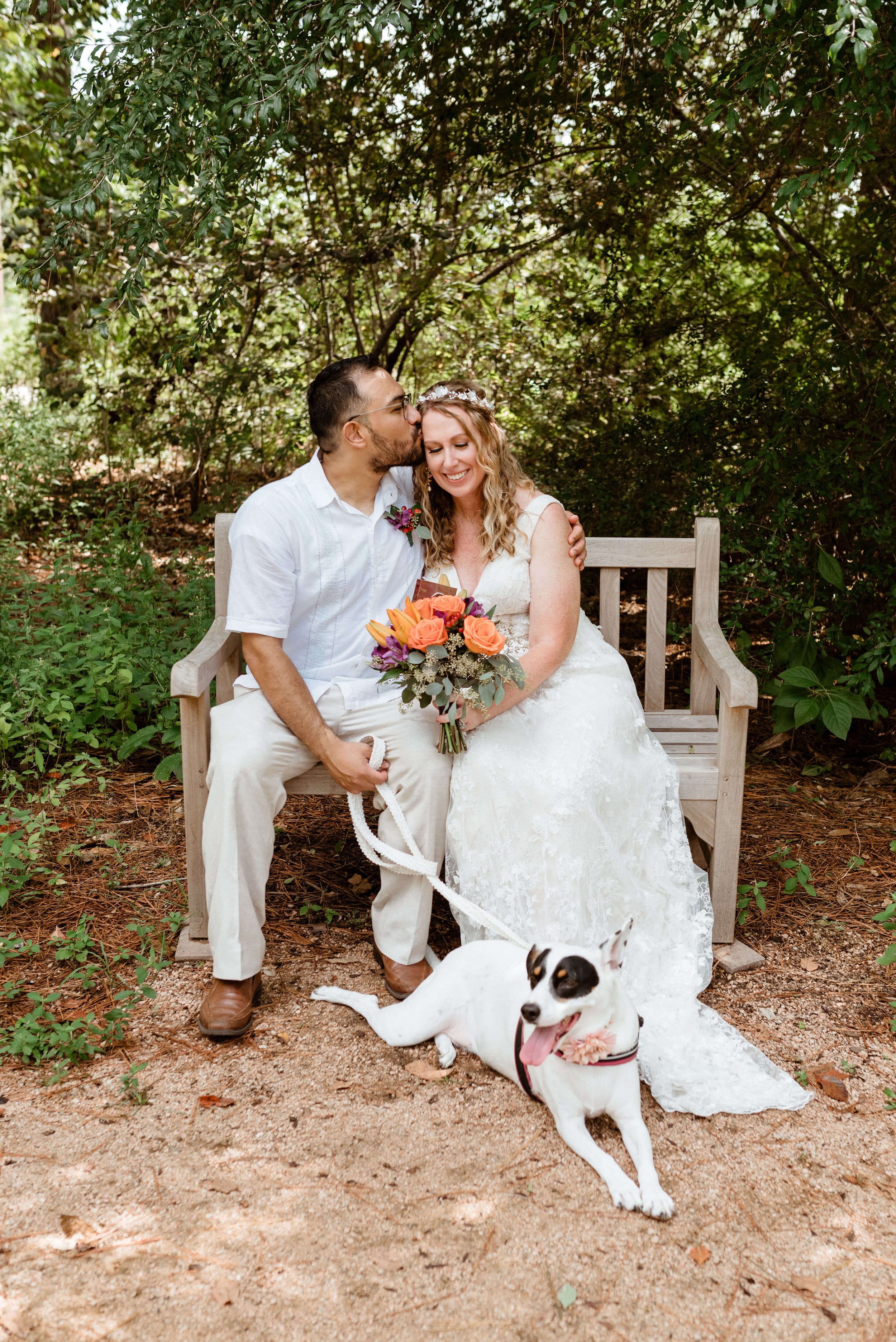 Beautiful elopement with dog photographed by J. Andrade Visual Arts | Houston Elopement and Dog photographer