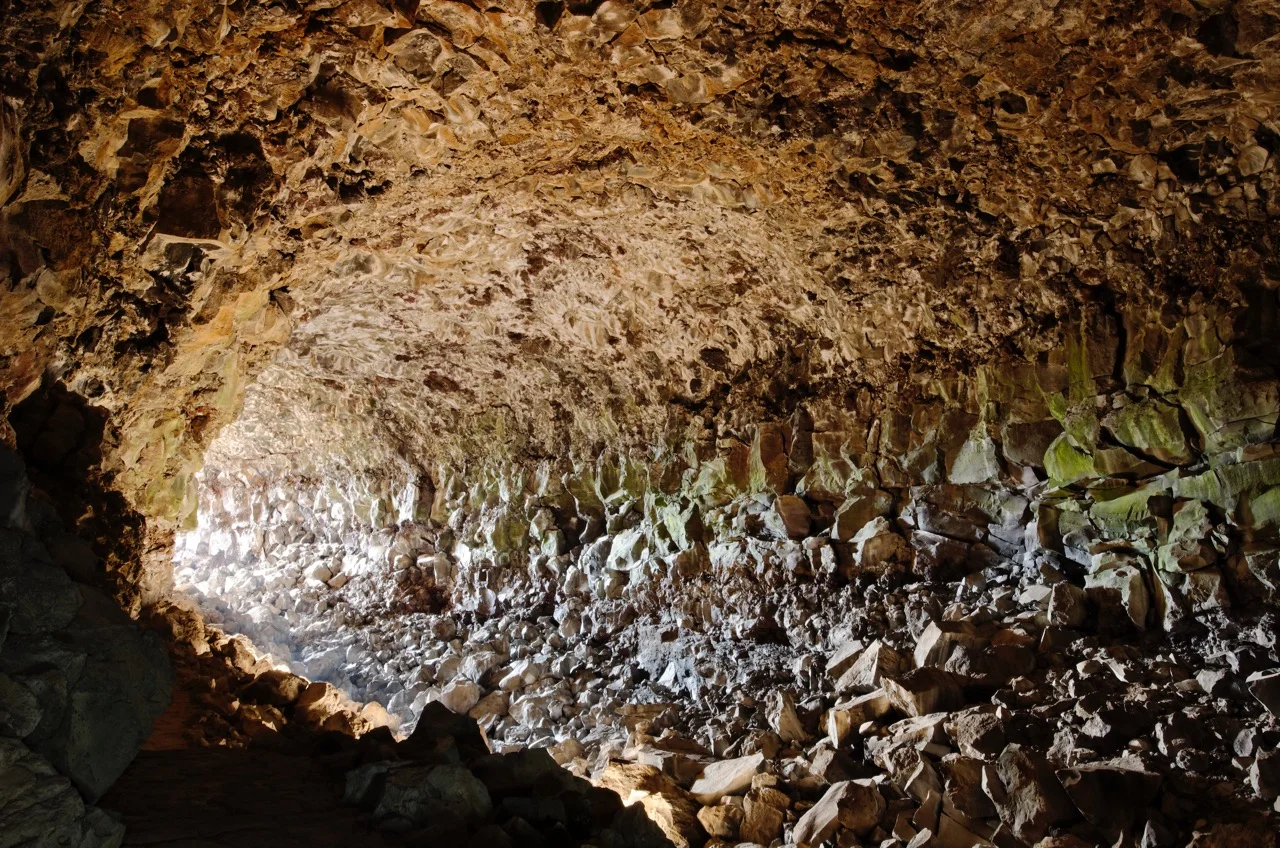 skull cave 1 8" x 12", 12" x 18" or 20" x 30" 2011