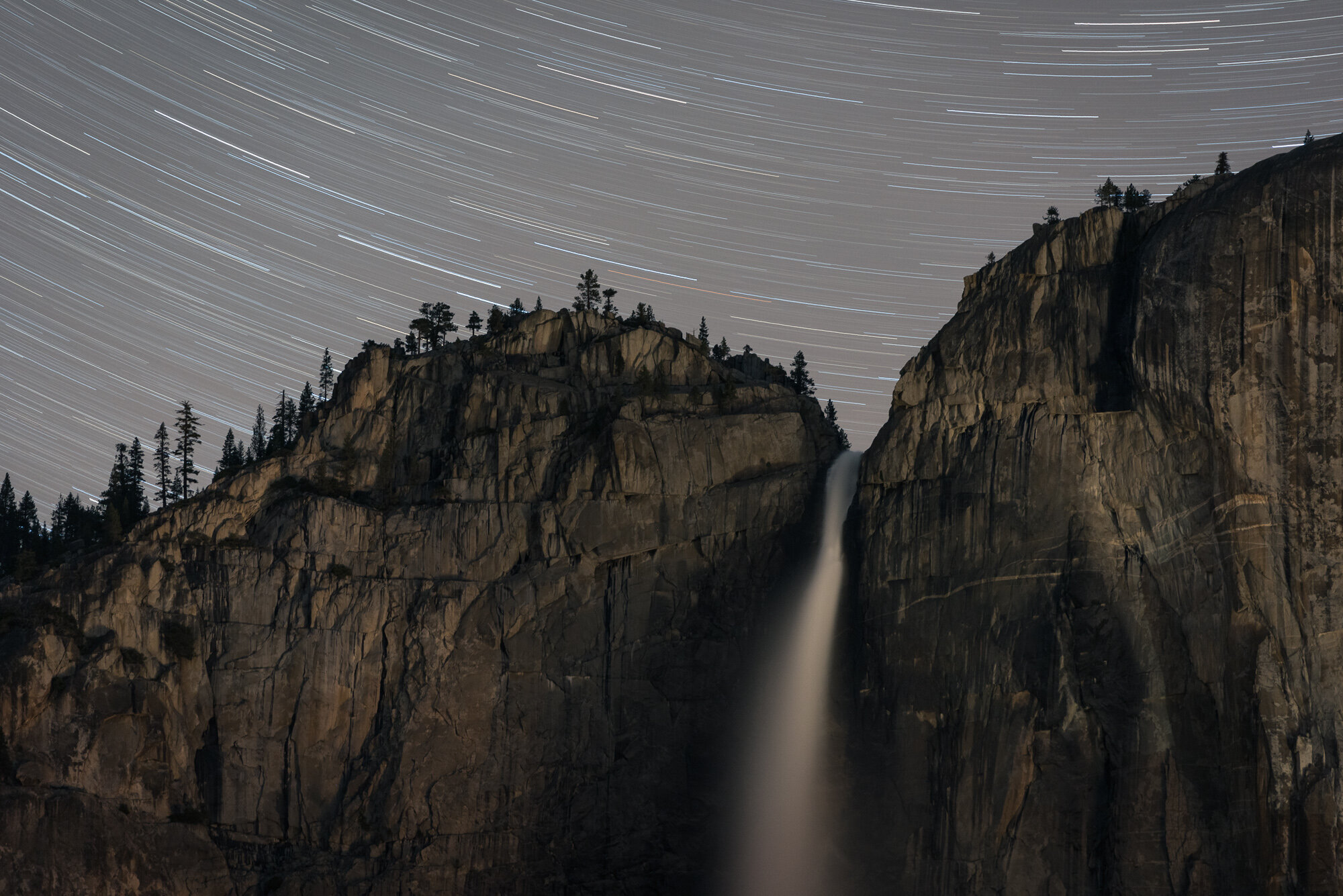   yosemite falls 4   8" x 12",&nbsp;12" x 18" or 20" x 30"  2016    