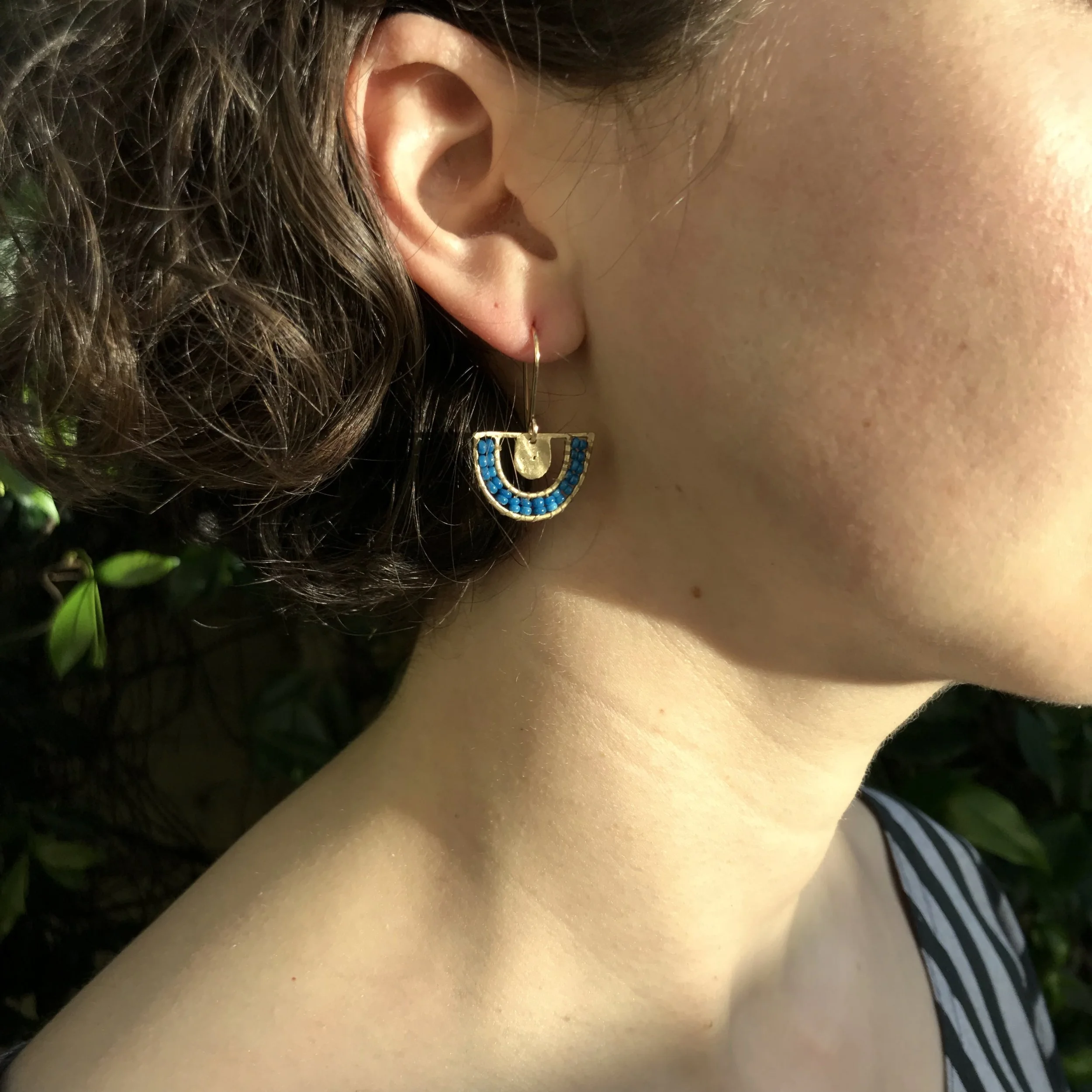 EE984F1E-F822-484B-8DA3-DD311F8F58B6