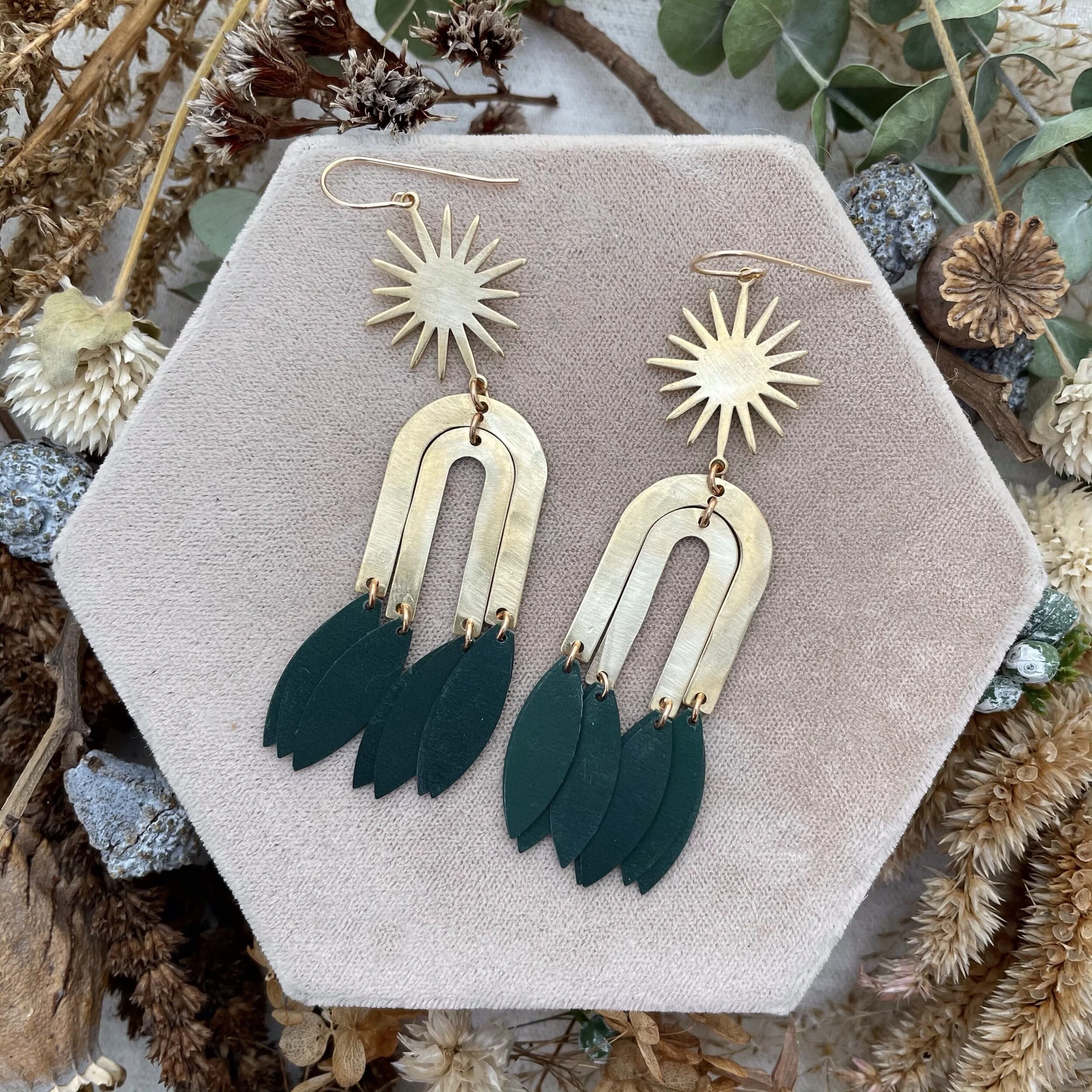 green shimmer earring.JPG