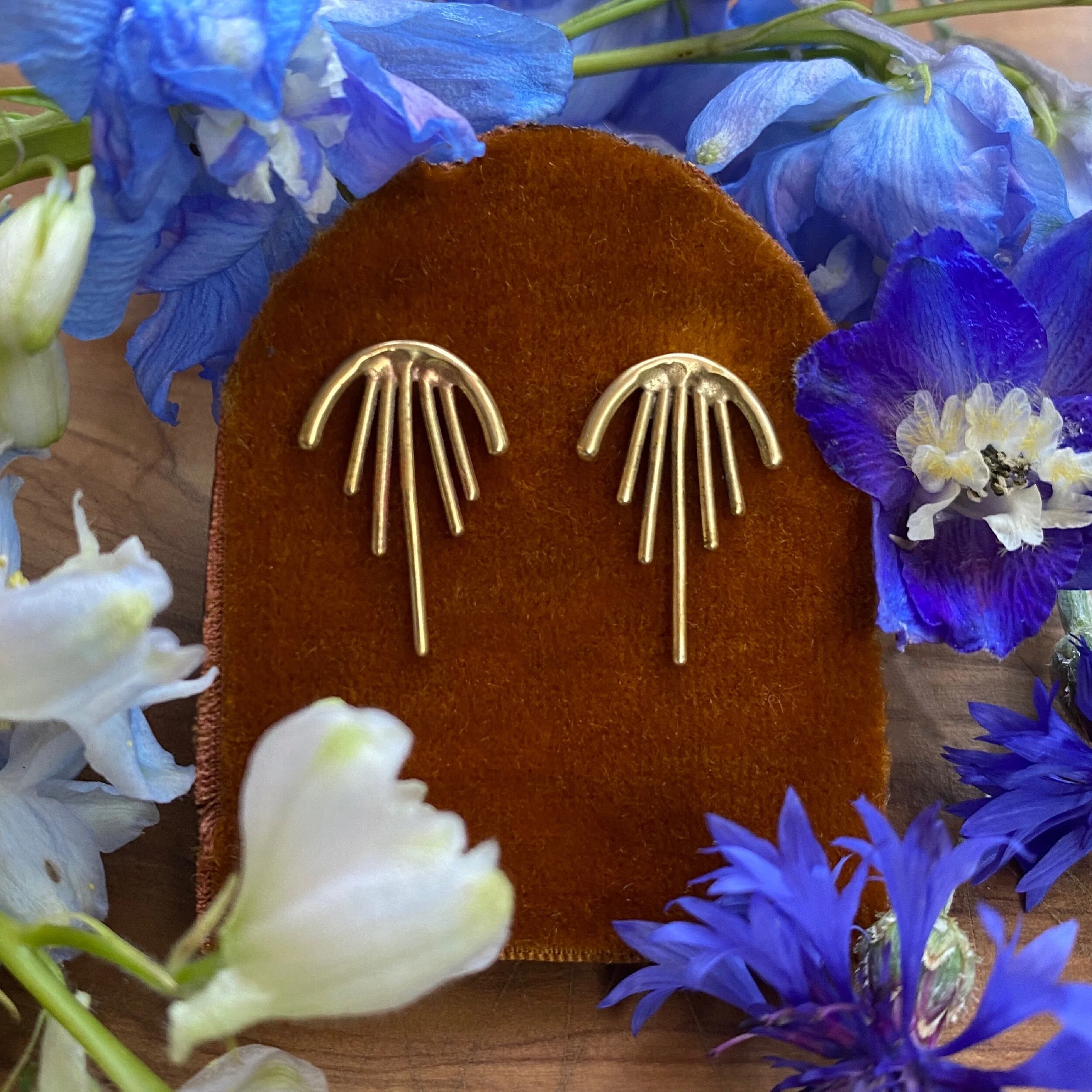 7131B747-3DF6-4532-B110-65CD6E091A74