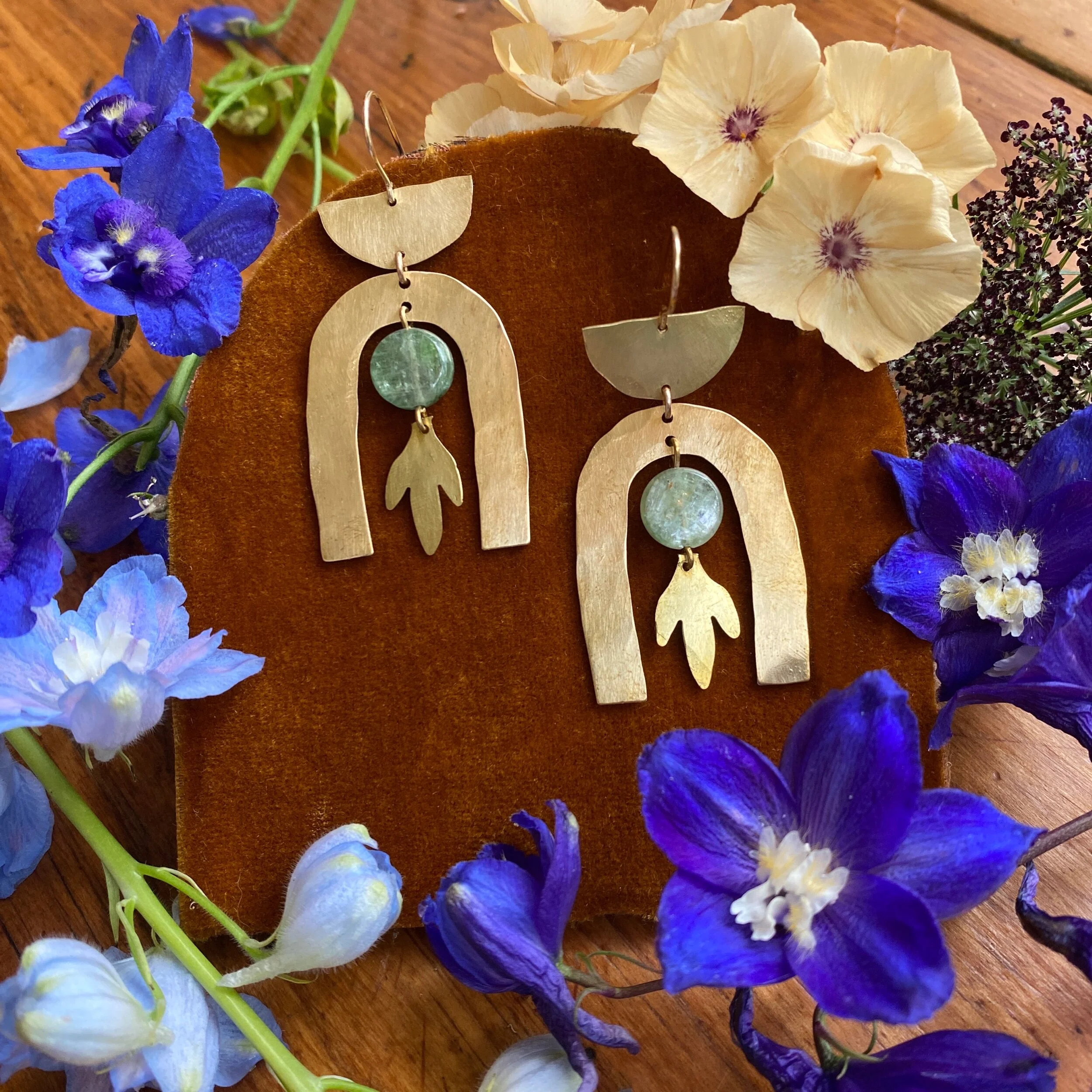 5D6B9B41-B8A2-4E95-8AD4-F83A6CA557CA