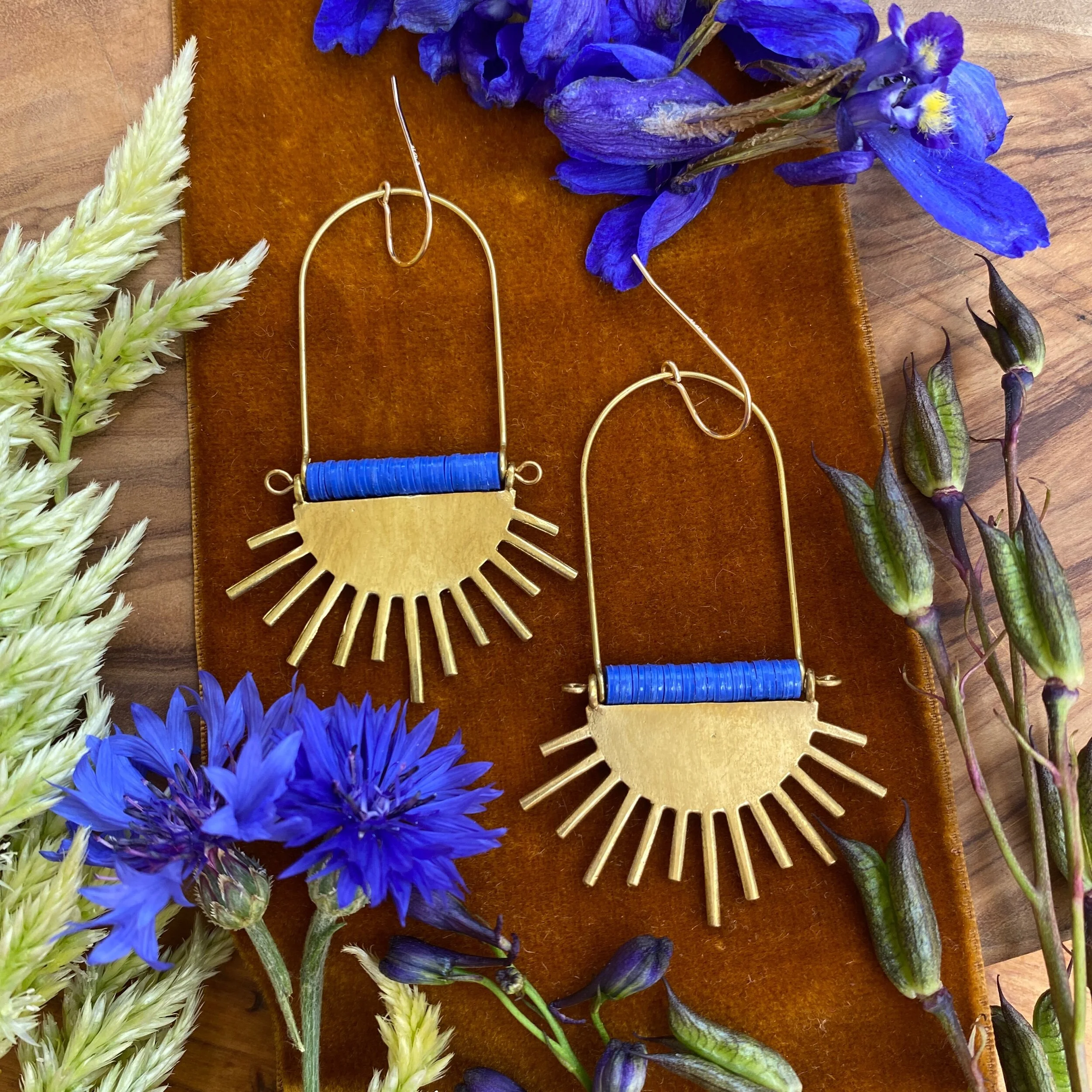 88398B08-217B-4F00-AF72-35AD4CEE06B9