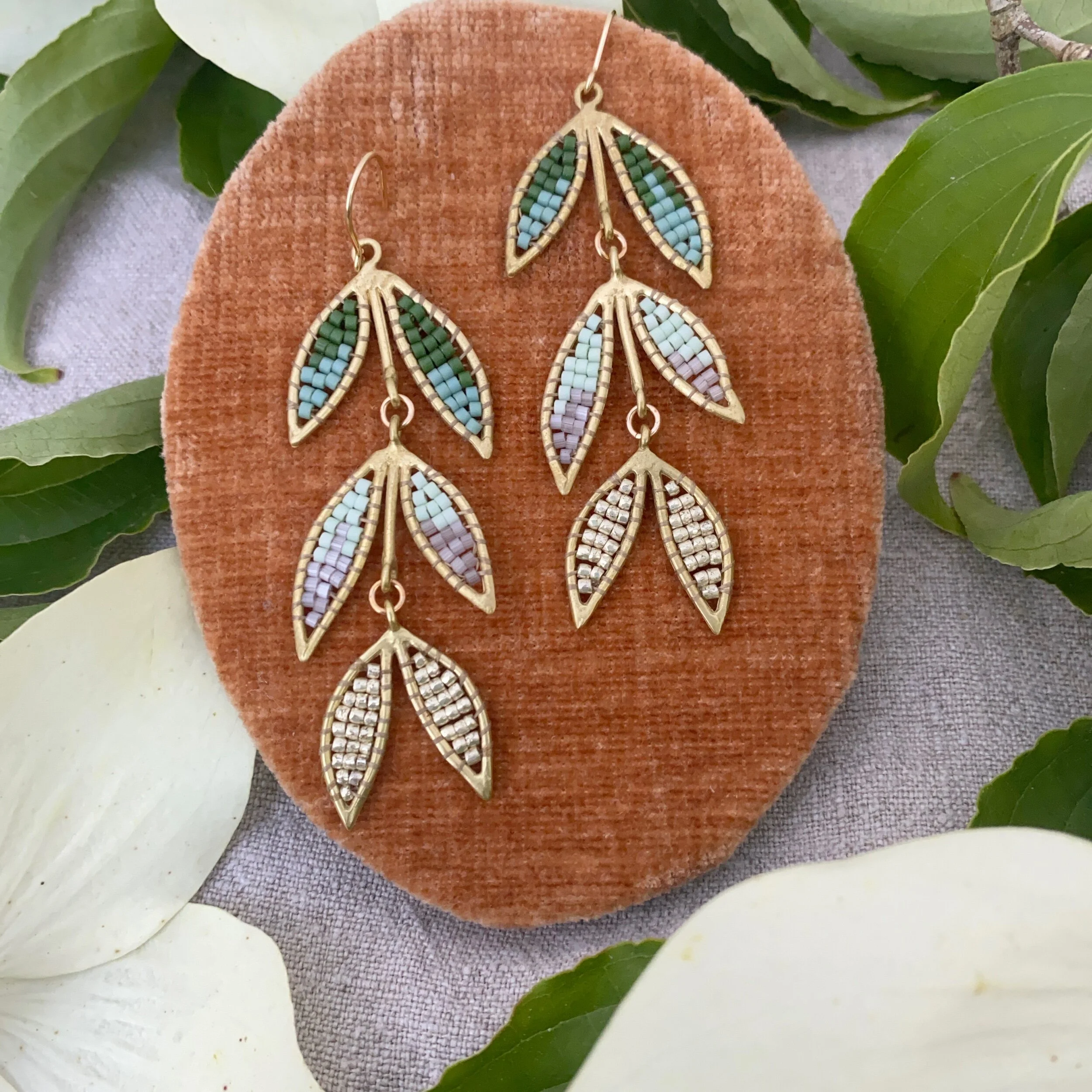 2E6086CE-4D2A-4156-A427-242856203298