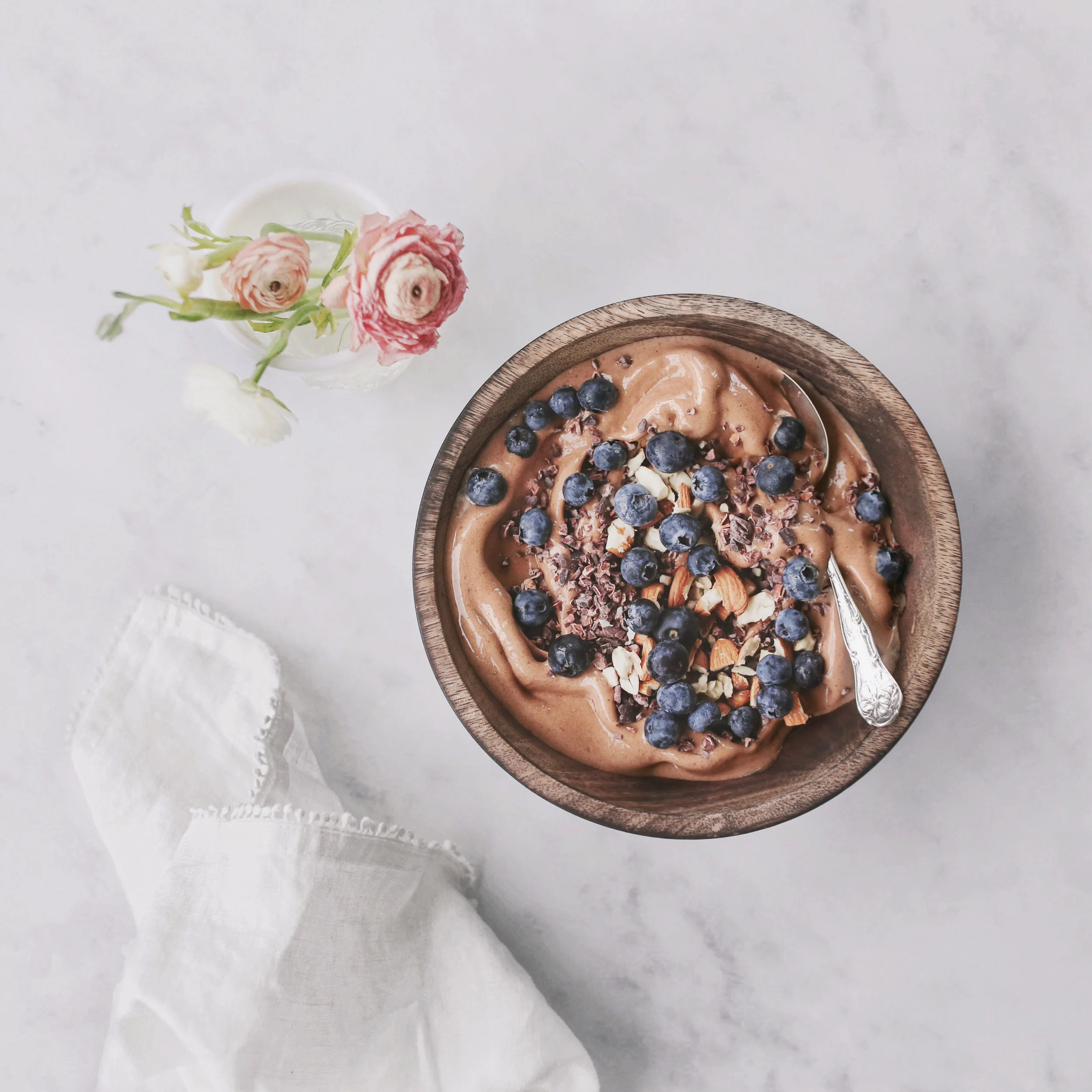 chocolate_smoothie_Bowl_april_19.jpg