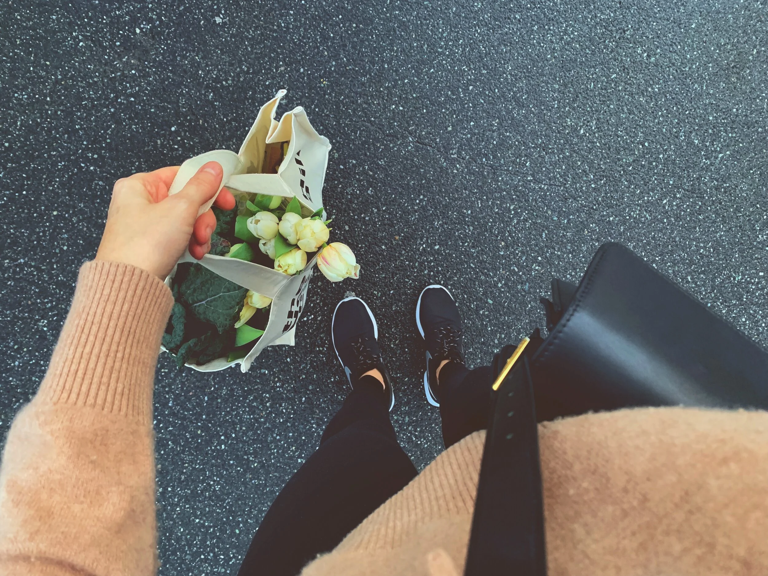 HOW TO BE A MORE ECO FRIENDLY SHOPPER