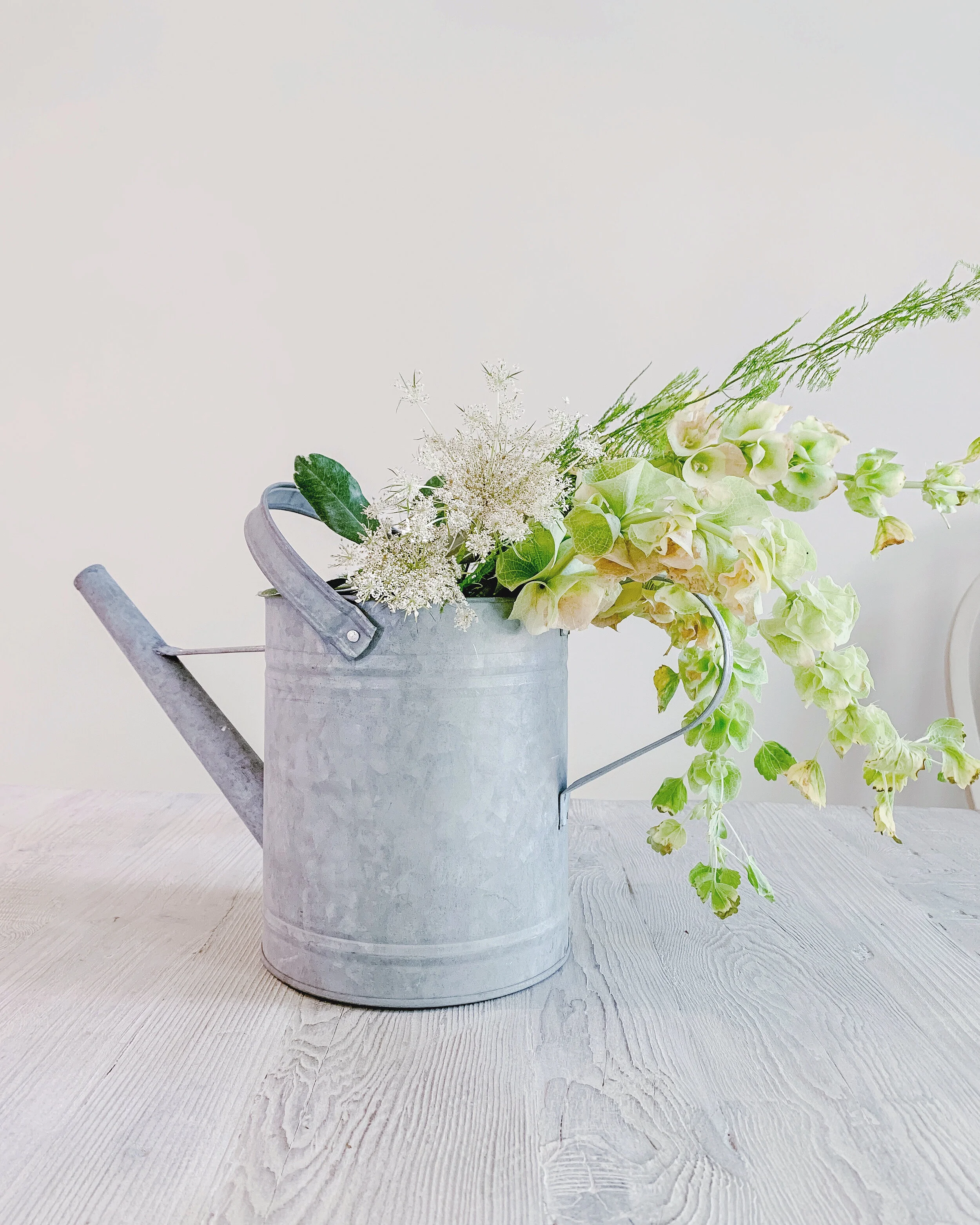 SIMPLE FLORAL RE-ARRANGEMENTS