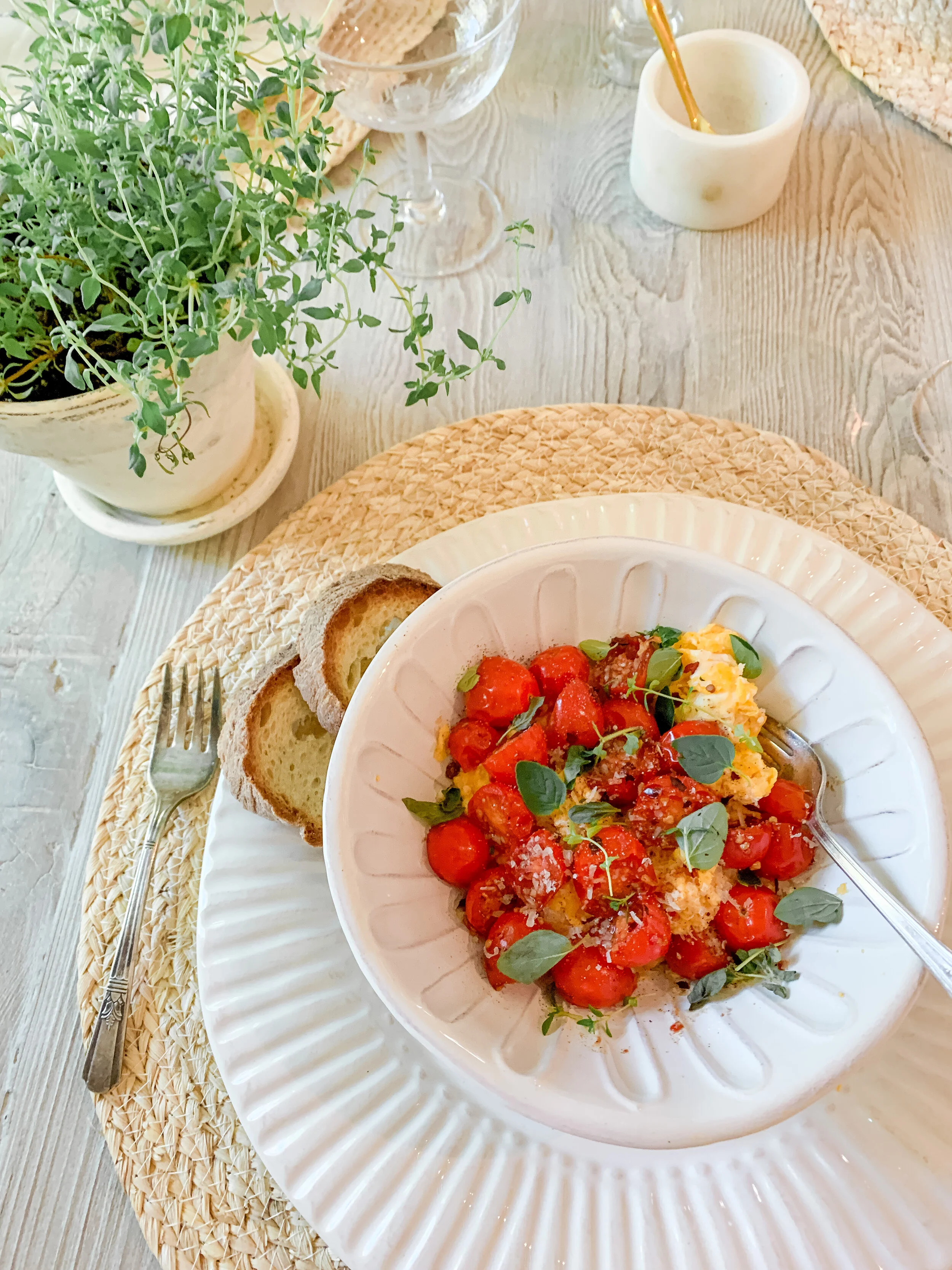 EGG SCRAMBLE WITH SPICY BLISTERED TOMATOES, FRESH THYME AND OREGANO