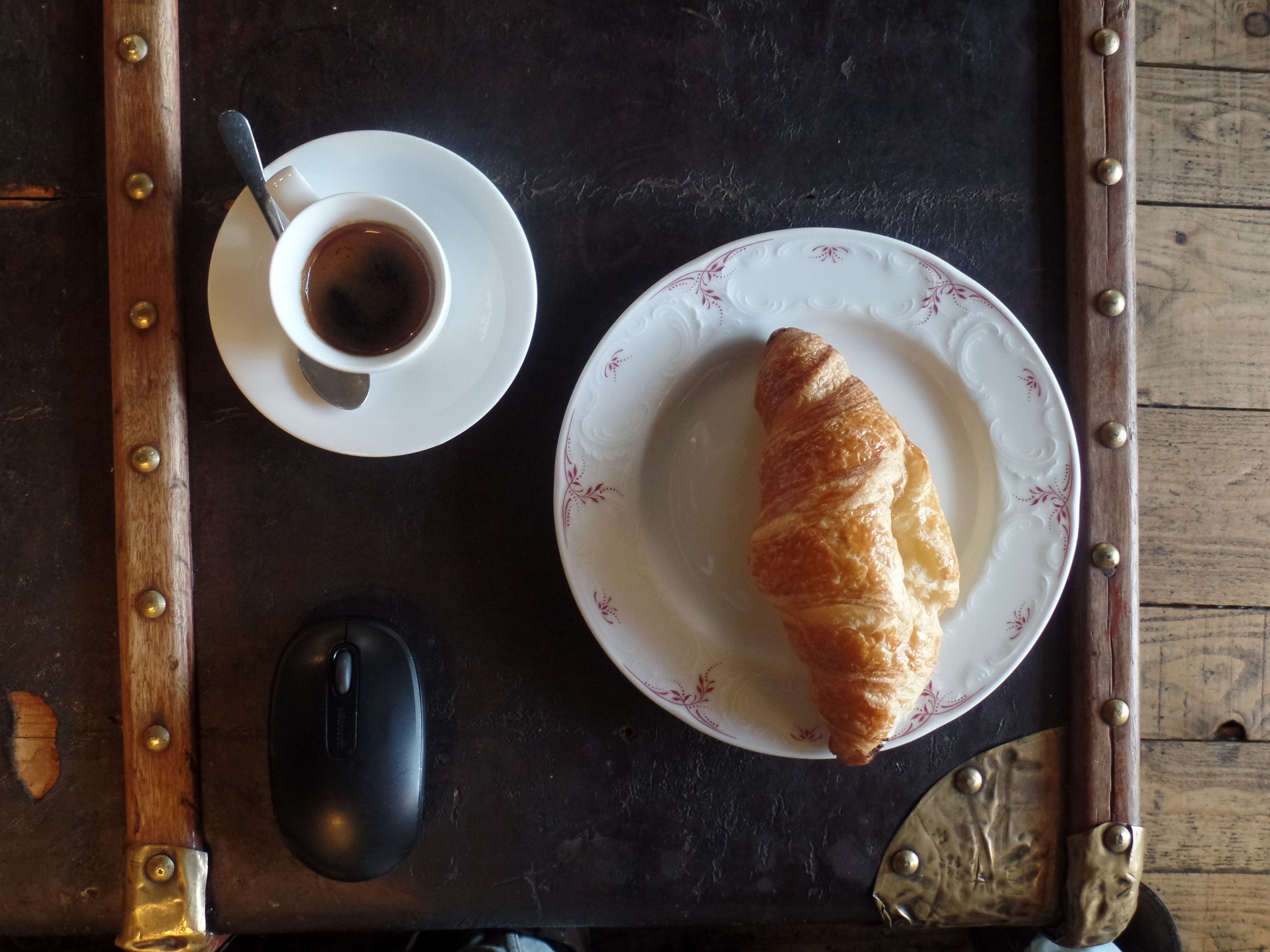 I MIGHT HAVE TO HOP TO PARIS FOR A CROISSANT. SERIOUSLY. 