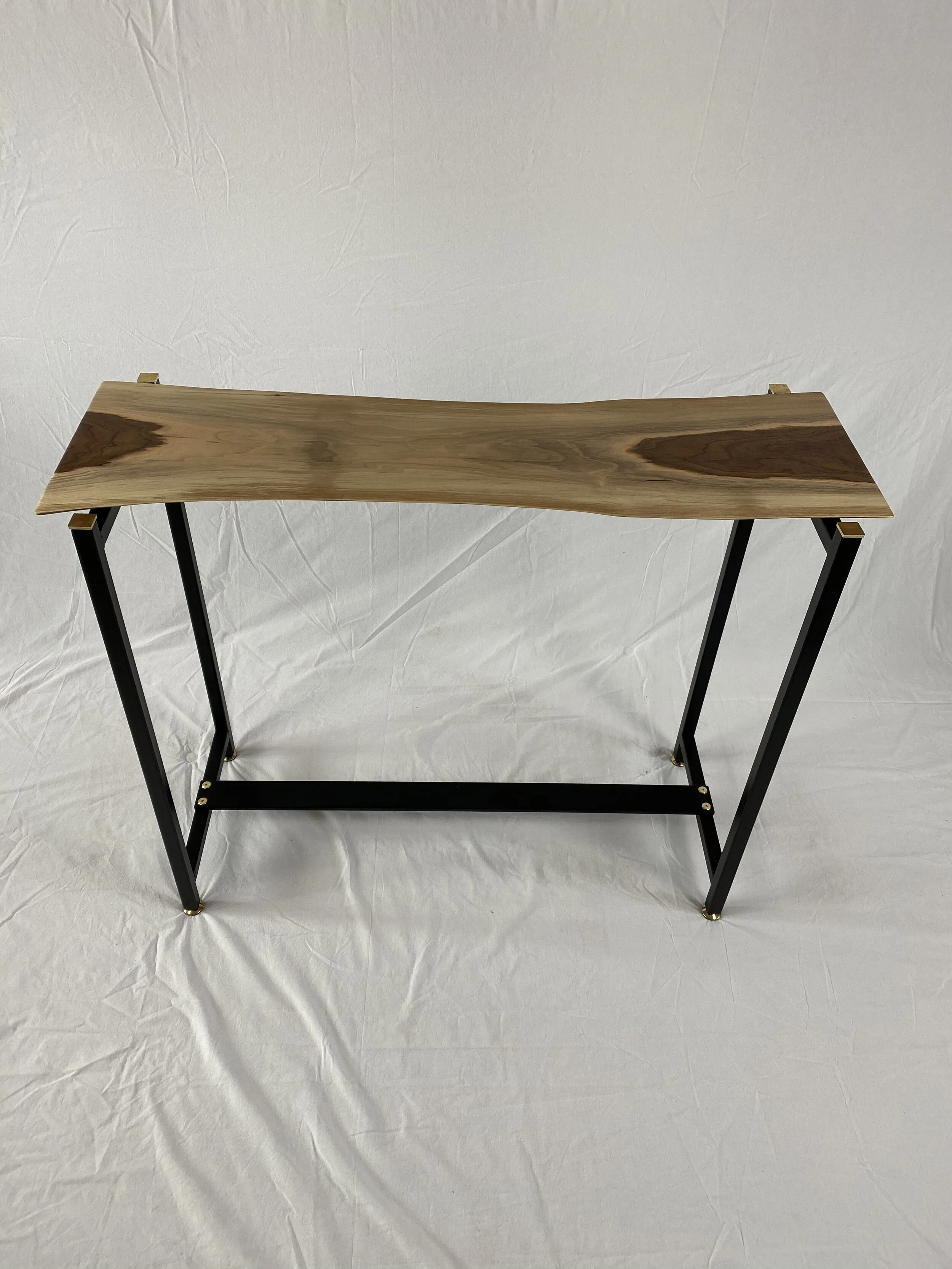 ECEF5327-6B86-4AF0-9FFE-403BD402A21E