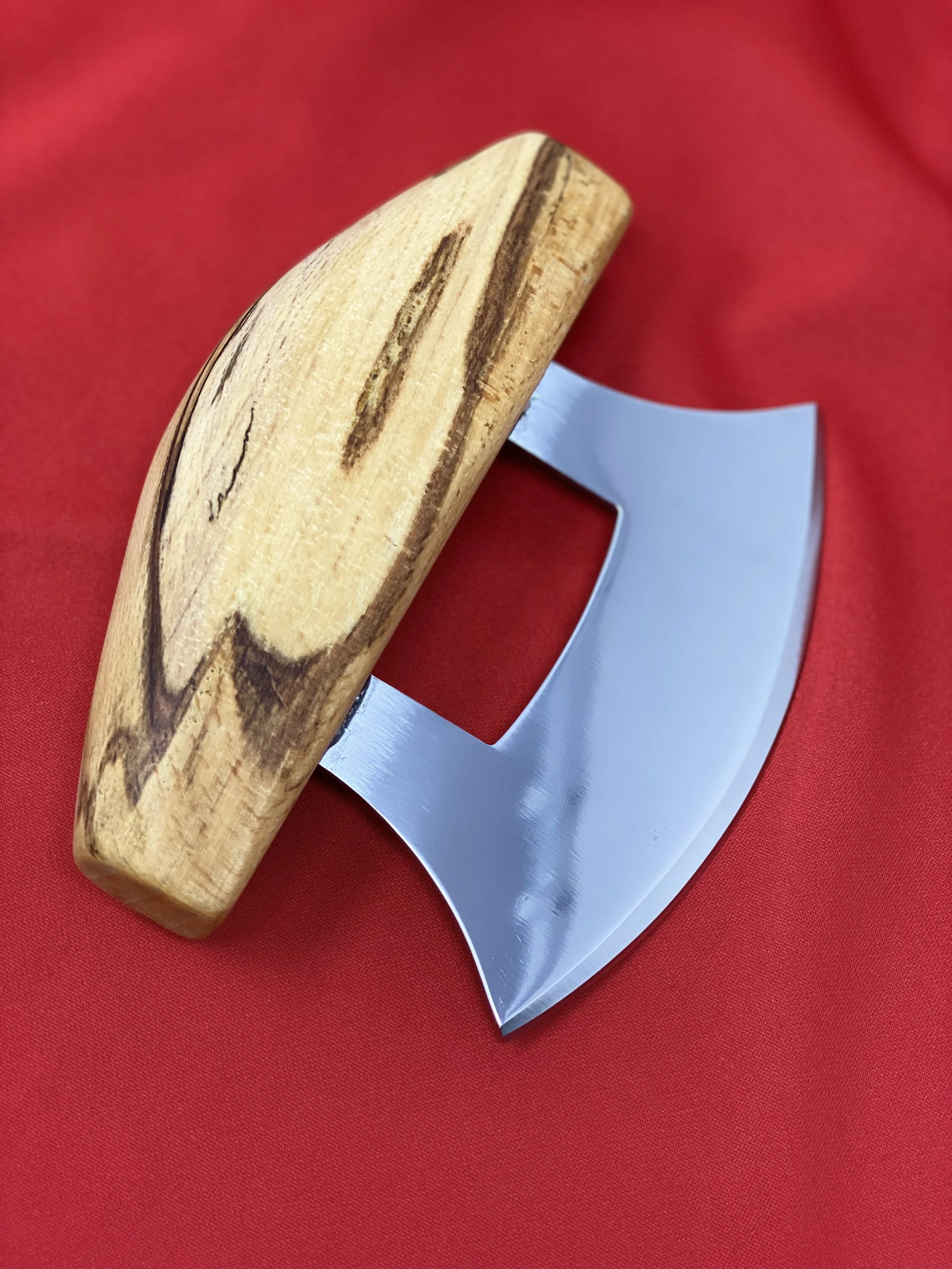 F7675618-7B73-4E41-9572-088CFBDD030D