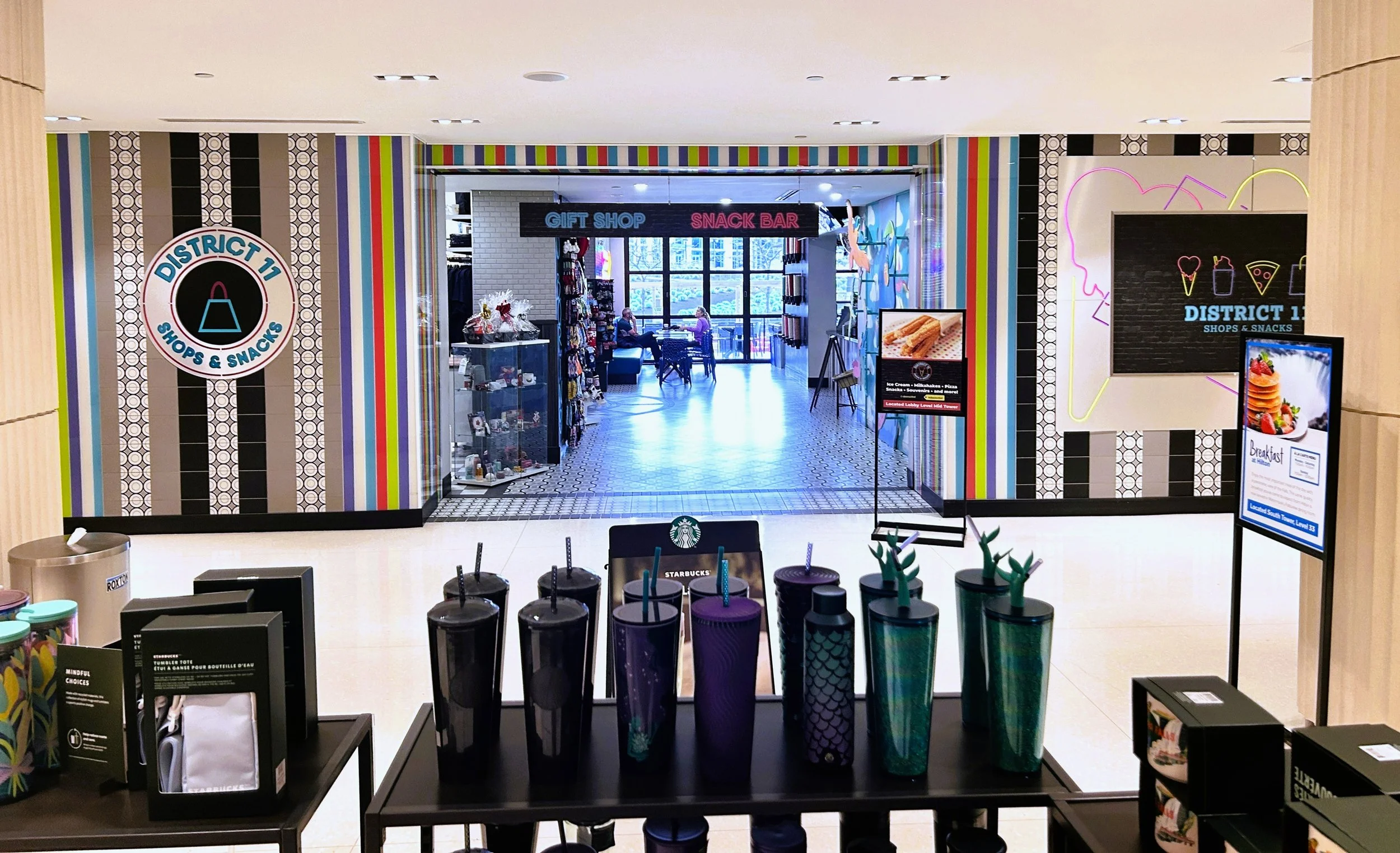 District 11: Shop &amp; Snacks - Niagara