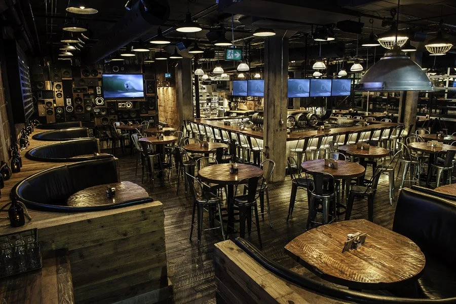 LOCAL Public Eatery - Liberty Village Architects