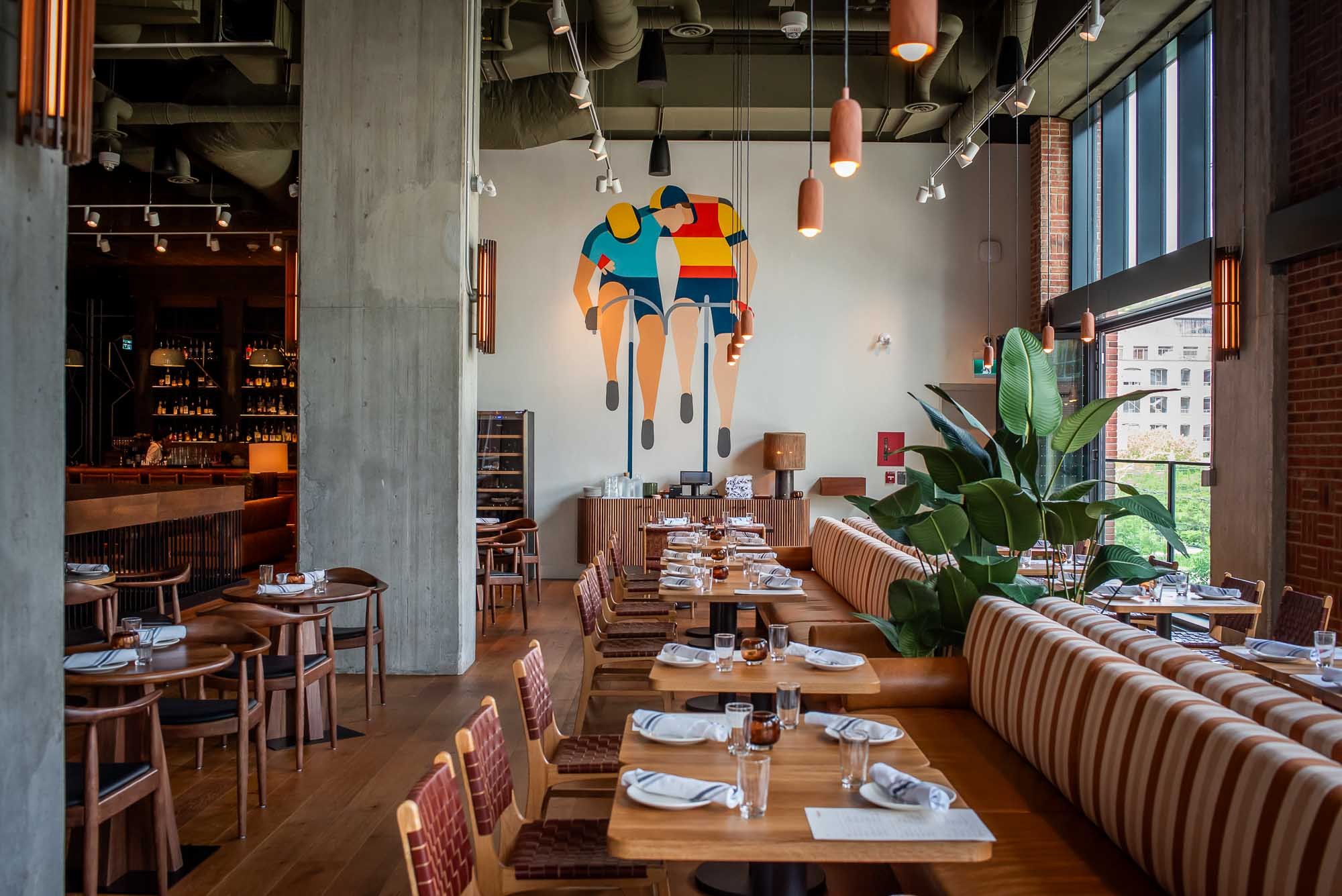 Bridgette Bar - Toronto Architects