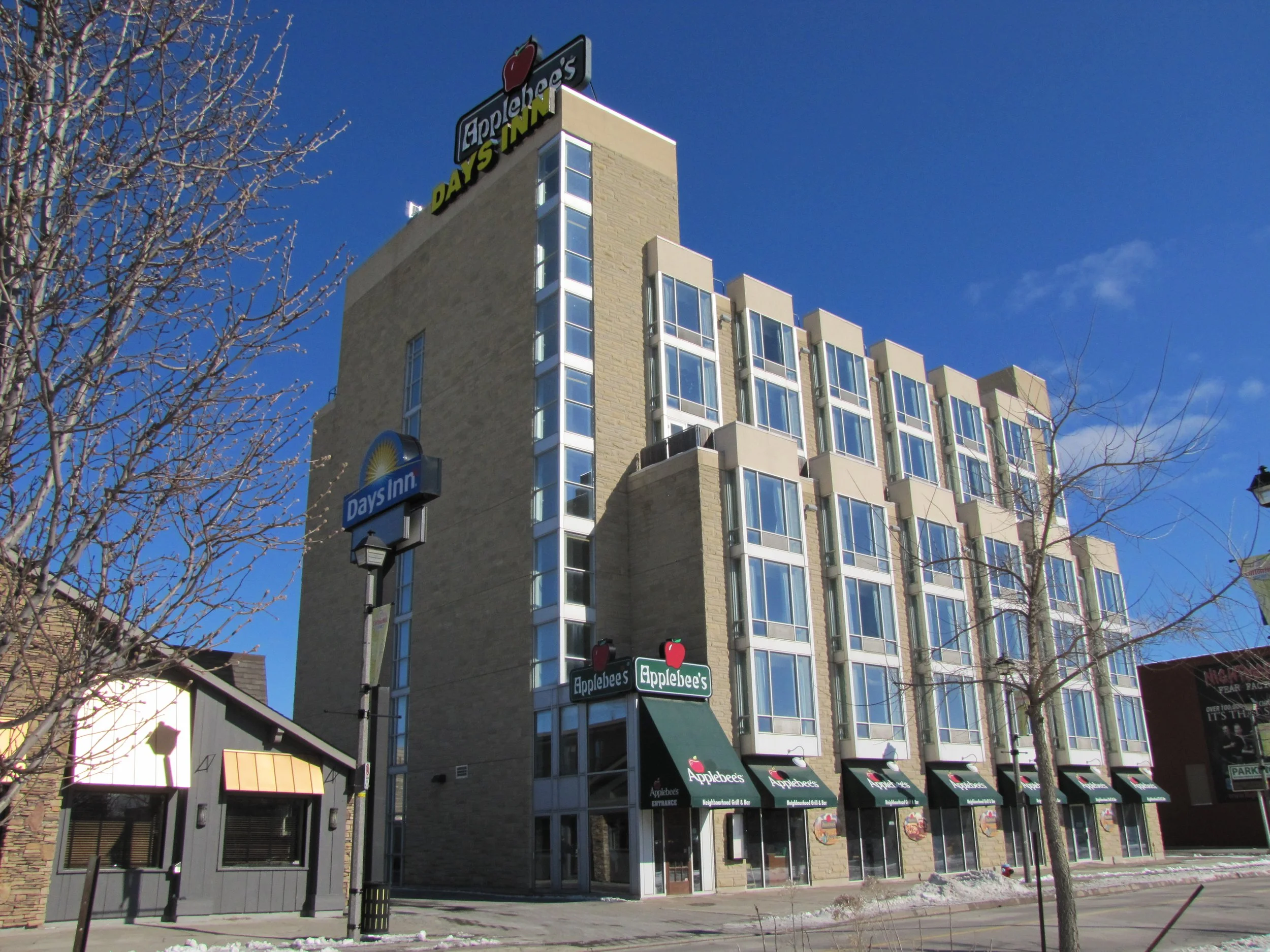 Day’s Inn, Clifton Hill Architects