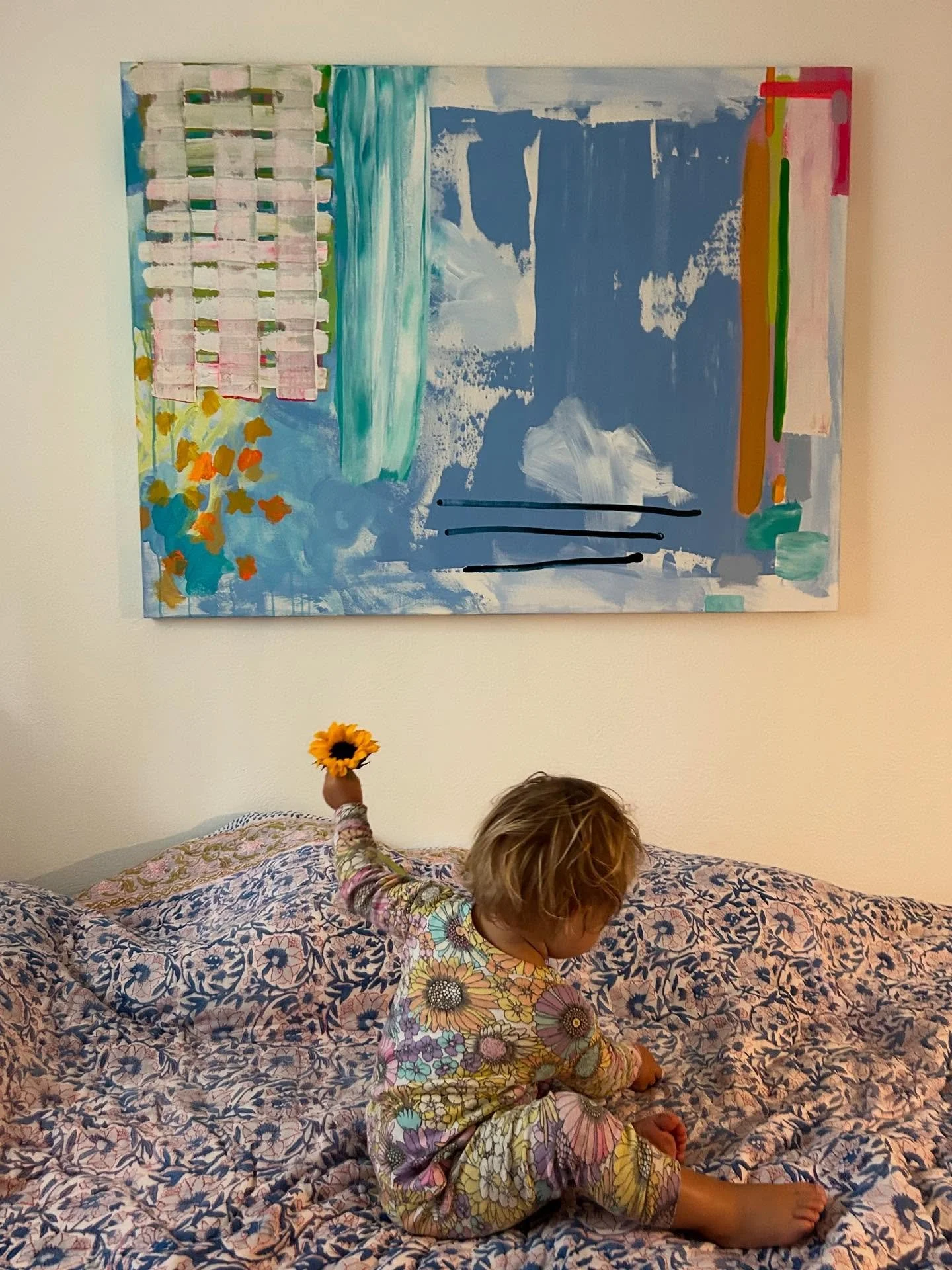poolside (daylily)
36&rdquo; x 48&rdquo;
sold

in situ avec magnolia and her 🌻
a personal favorite, hard to let this one go&hellip;she&rsquo;s now living her dream life in wailea with a dear collector 🌬️ this painting feels to me like my parent&rsq