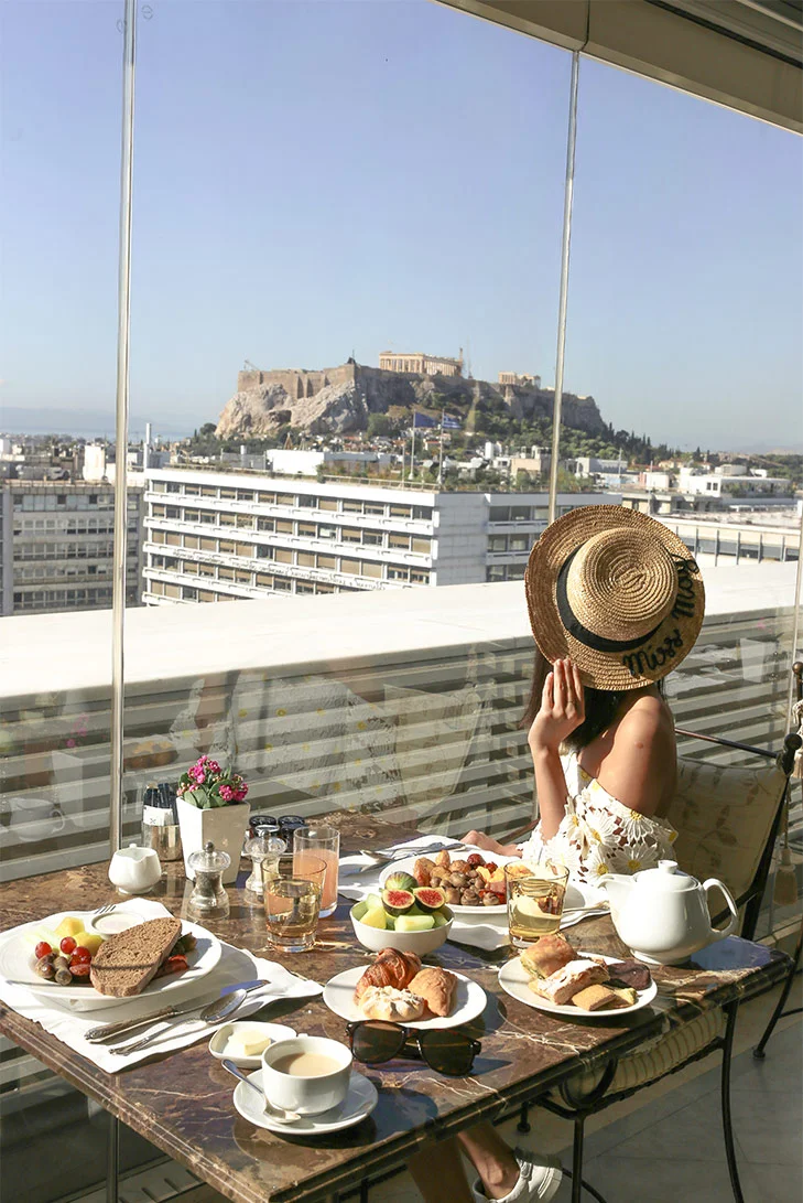 Beautiful breakfast view a King George, A Luxury Collection. Photo Credit : Leon Korobacz