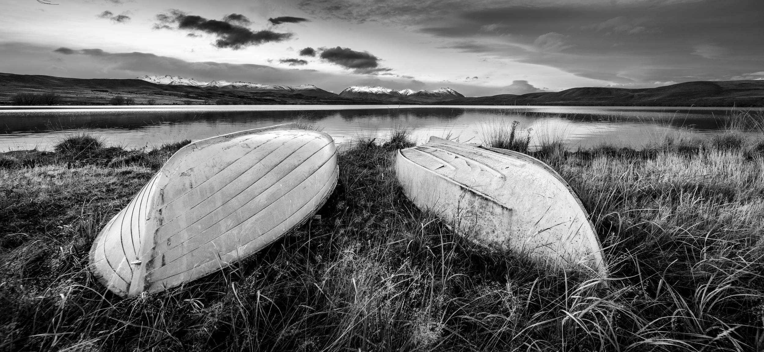"Boat Race" Lake Alexandrina, Mackenzie Basin, New Zealand D800, ISO200, 1/8sec, f8, 14mm