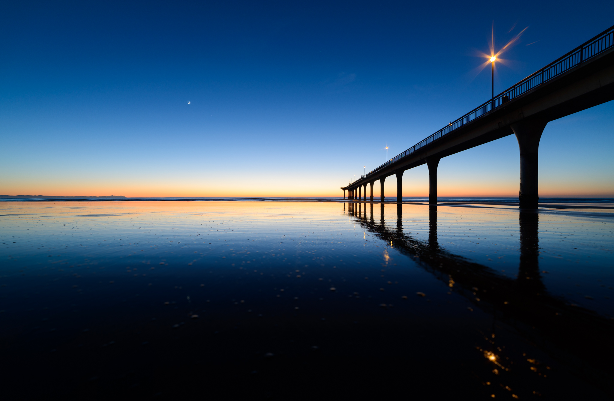 "Why so early?" D800, ISO100, f8, 1.3sec, 14mm