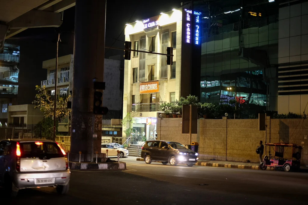 AJC04213-2.jpg
